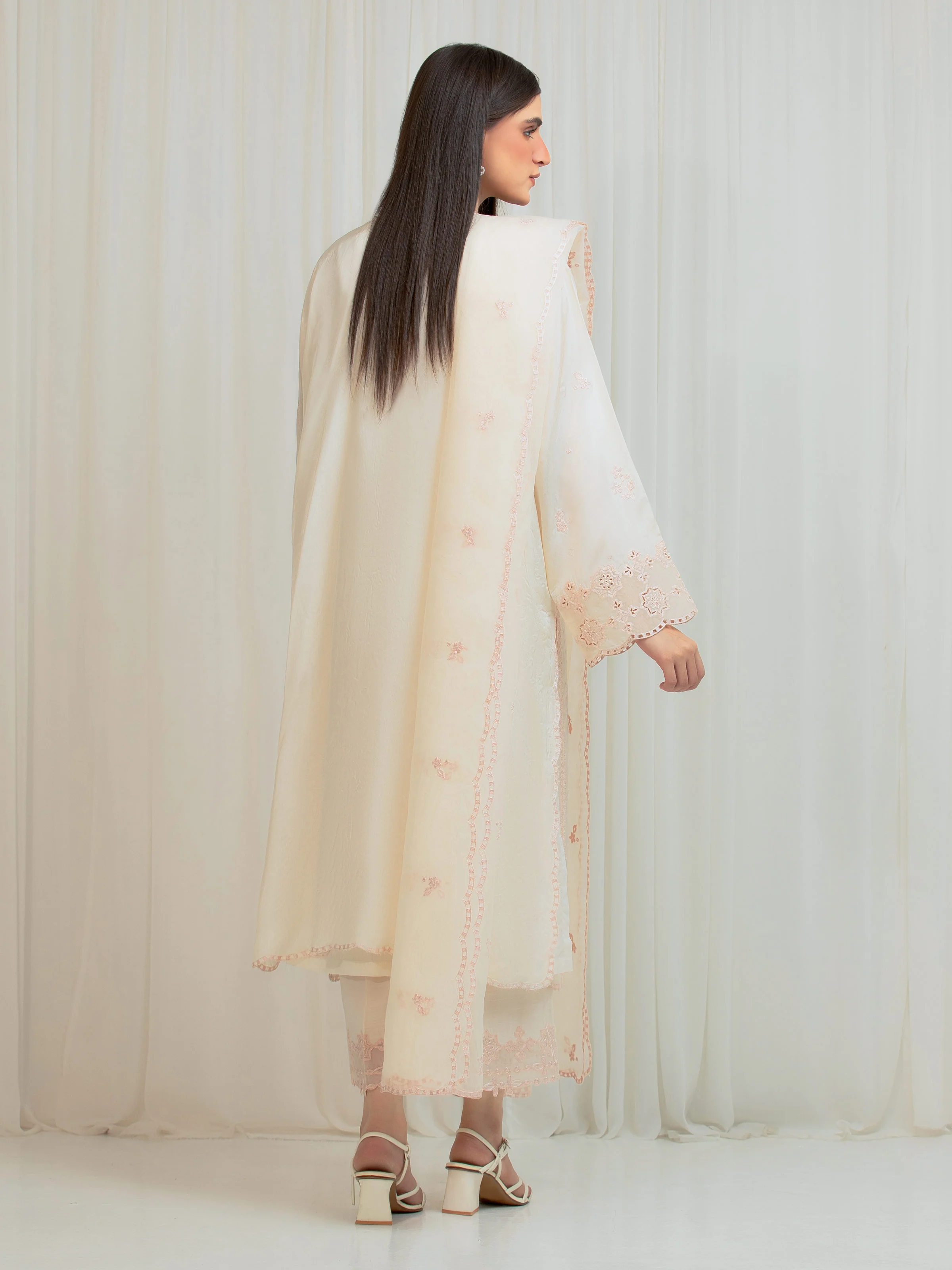 Unstitched Embroidered Silk Suit - EWU6V24-32103-3P - Image 6