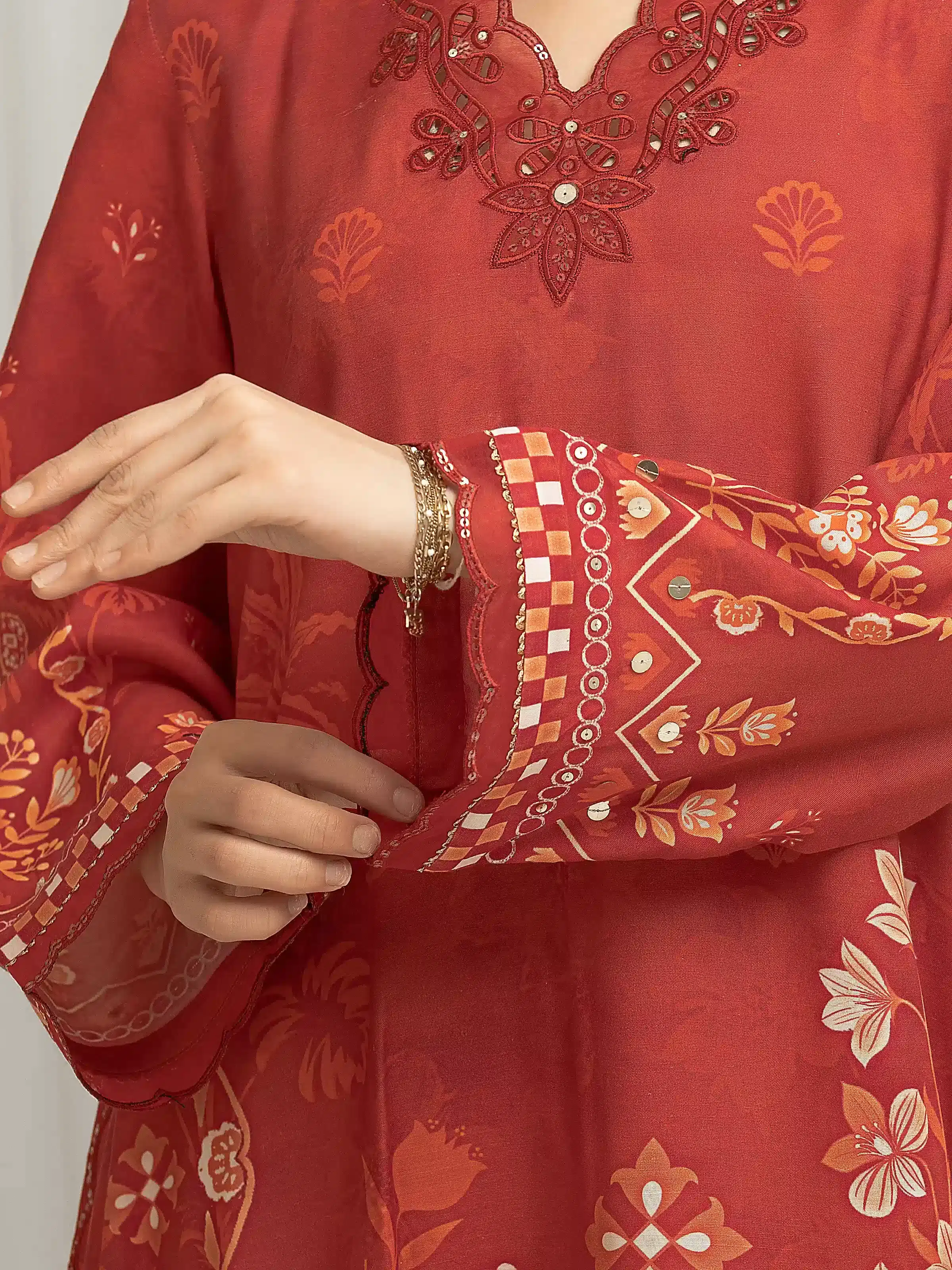 Unstitched Embroidered Raw Silk Suit - EWU6V16-33537-3P - Image 3