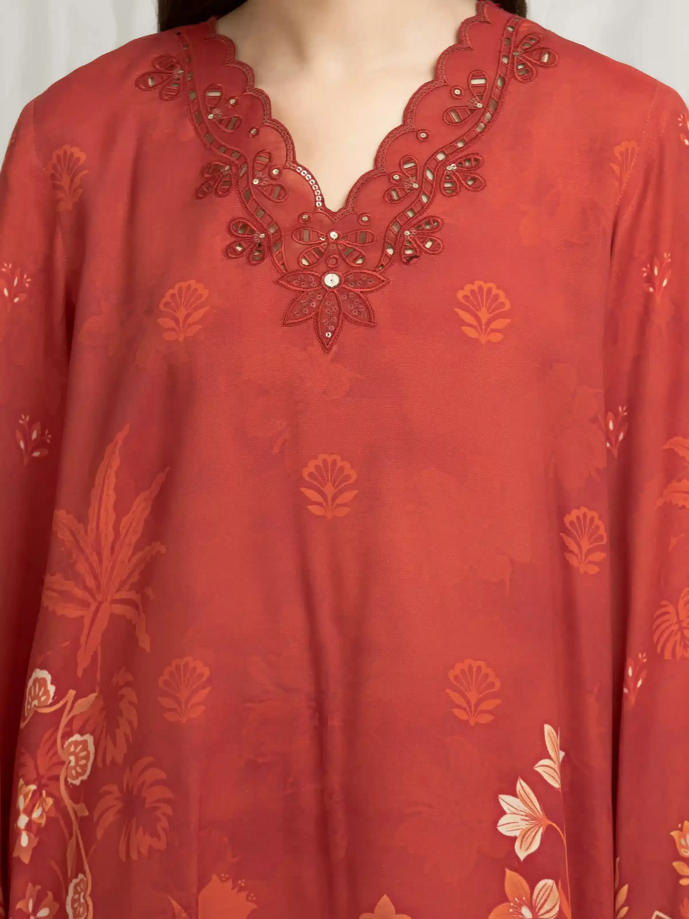 Unstitched Embroidered Raw Silk Suit - EWU6V16-33537-3P - Image 4