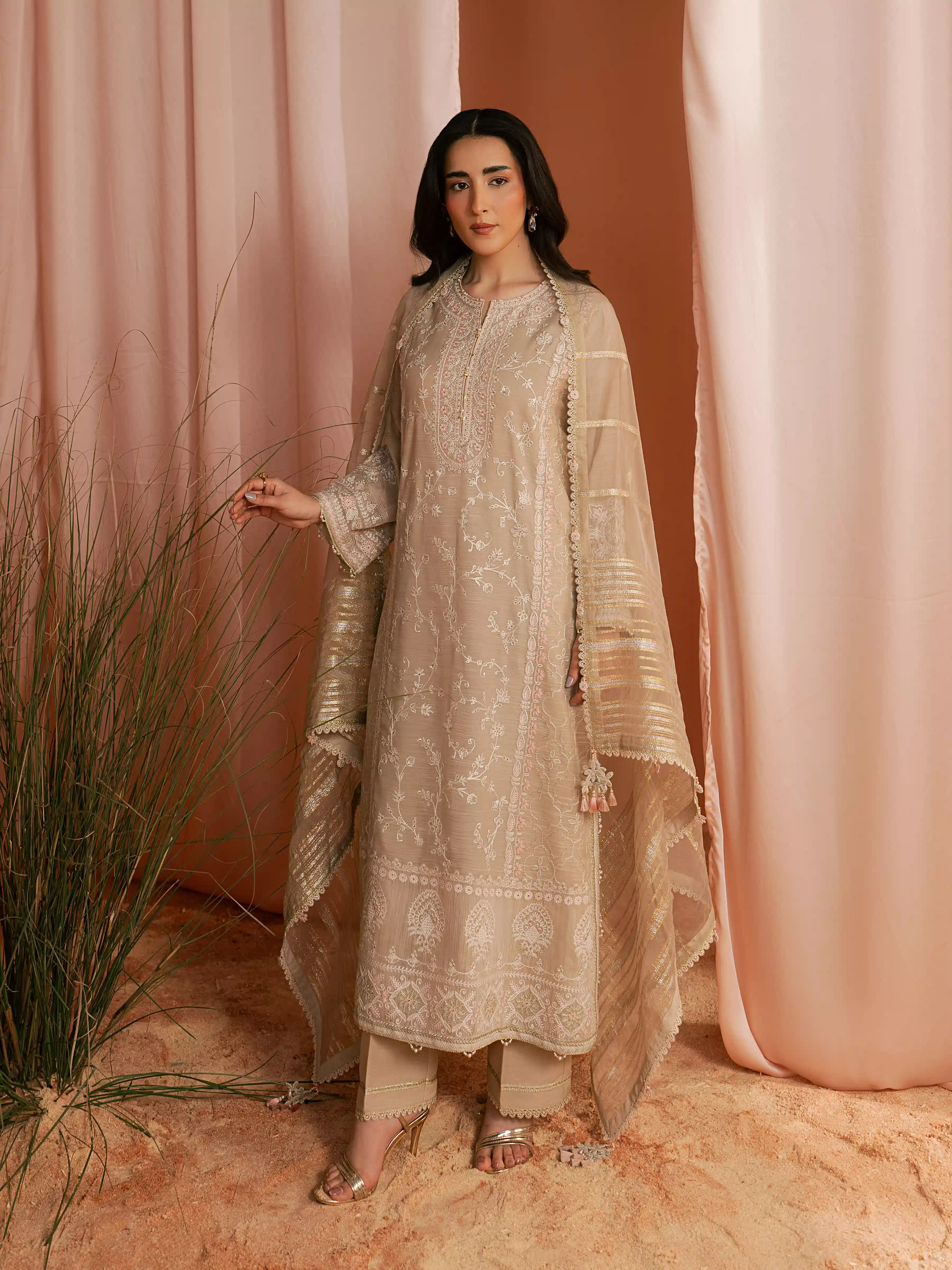 Unstitched Embroidered Suit - EWU6V21-32062-3P - Image 5