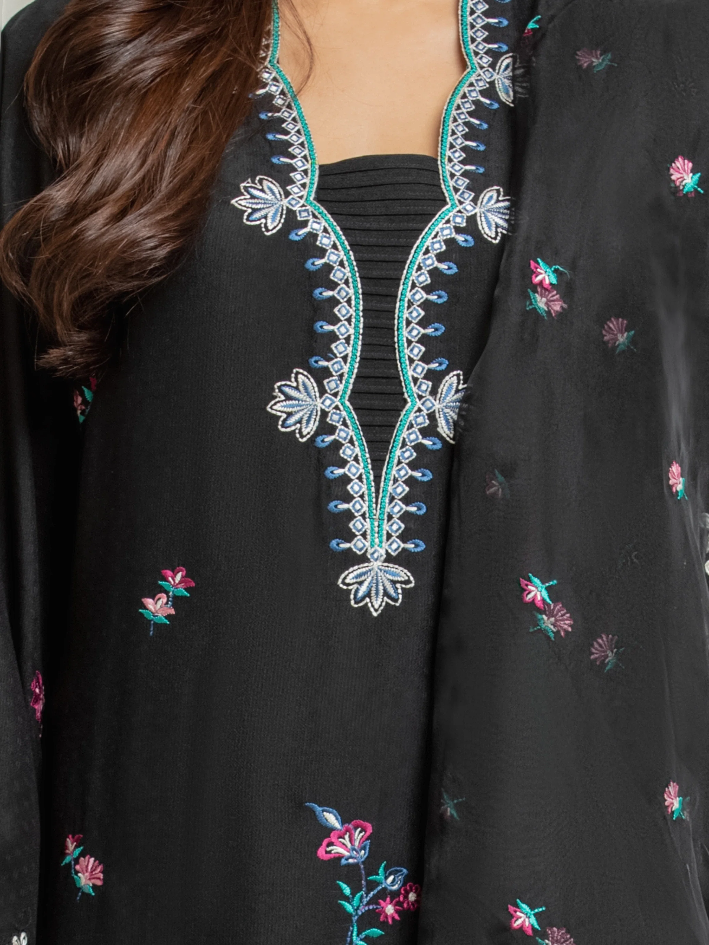 Unstitched Embroidered Viscose Suit - EWU5V19-32030-3P - Image 4