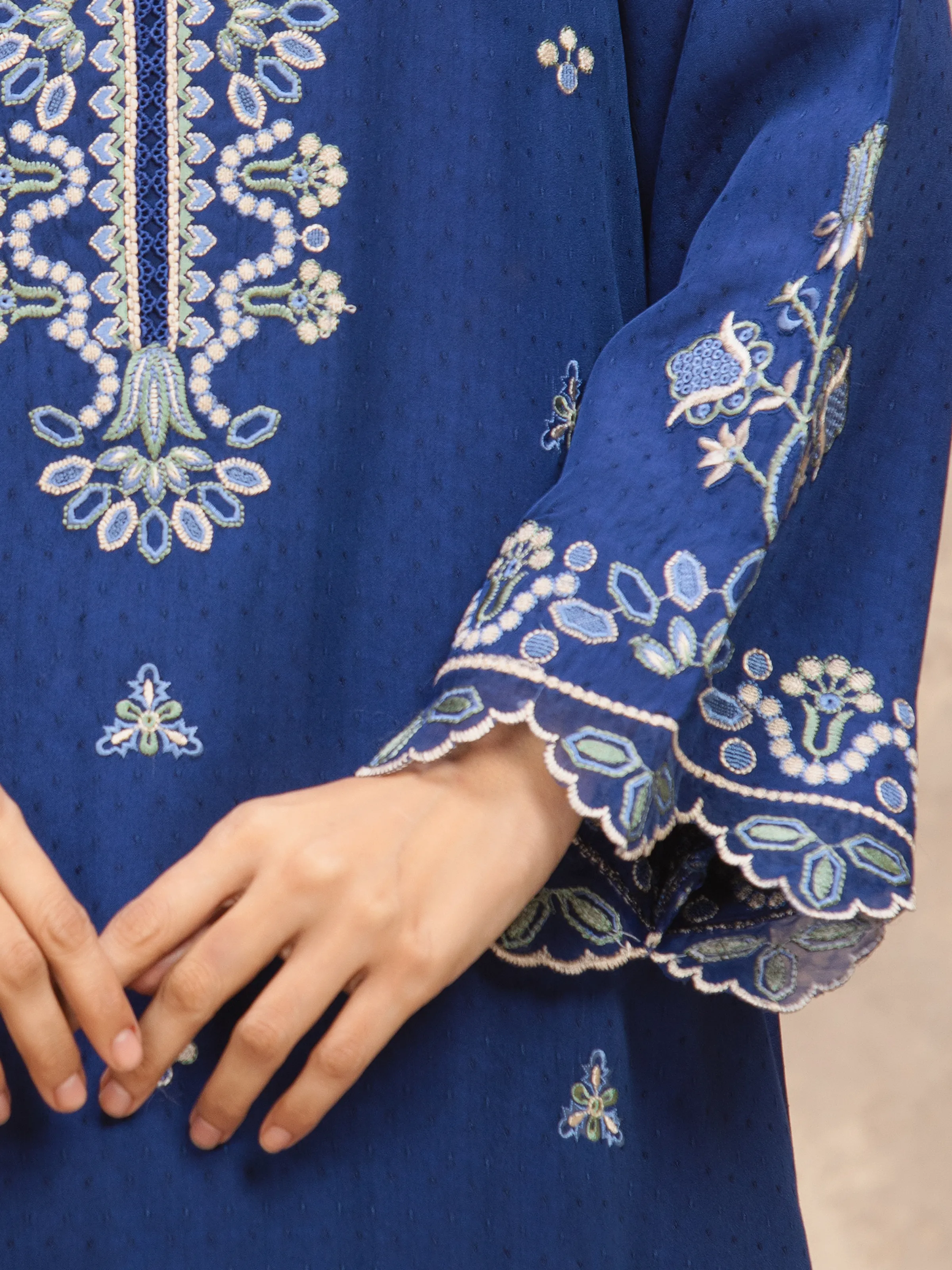Unstitched Embroidered Viscose Suit - EWU5V19-32033-3P - Image 3