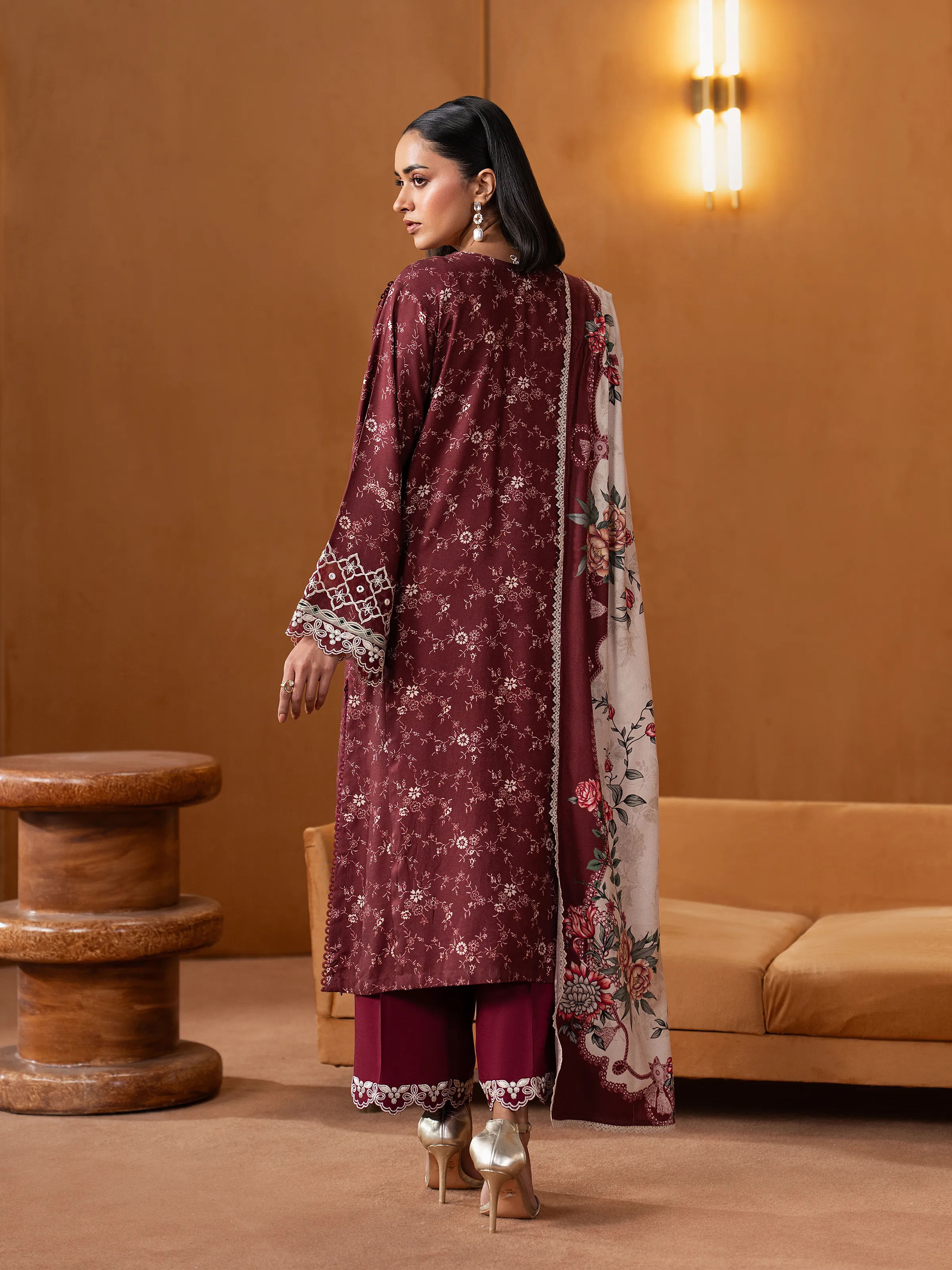 Unstitched Embroidered Viscose Suit - EWU5V20-32086-3P - Image 6