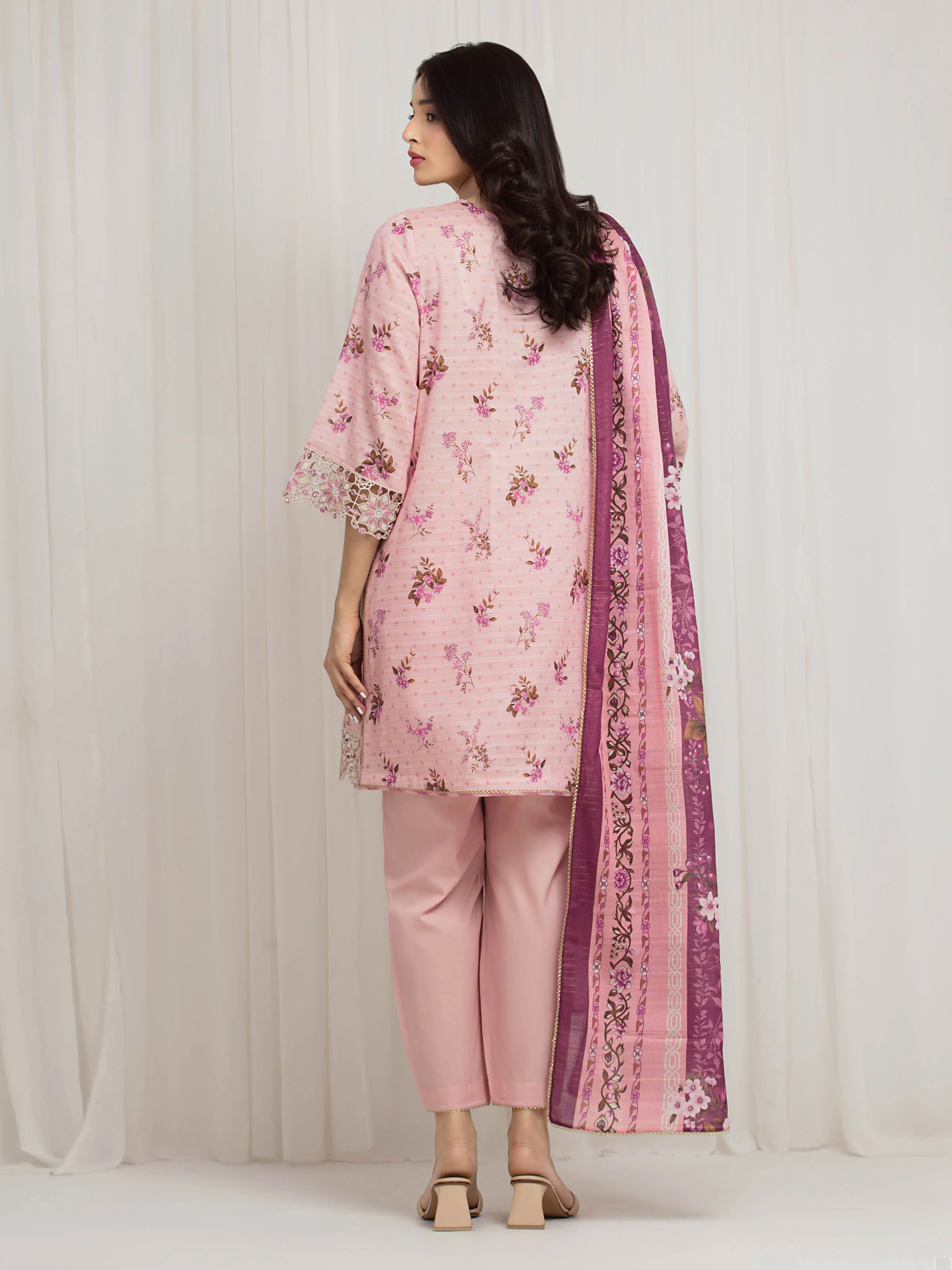 Unstitched Embroidered Zari Lawn Suit - EWU6V23-33414-3P - Image 6