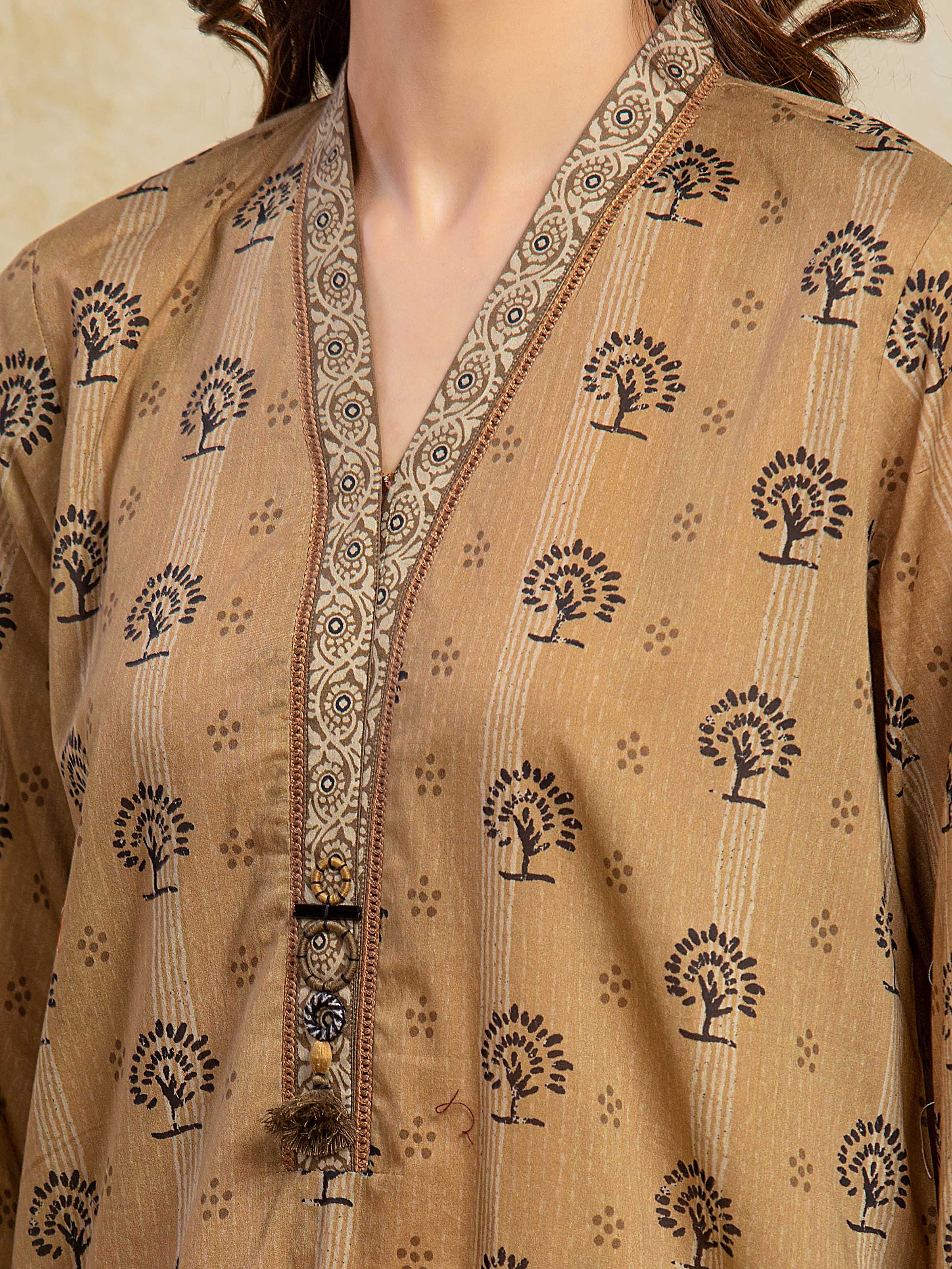 Unstitched Printed Khaddar Suit - EWU5A3-35994-3P - Image 4