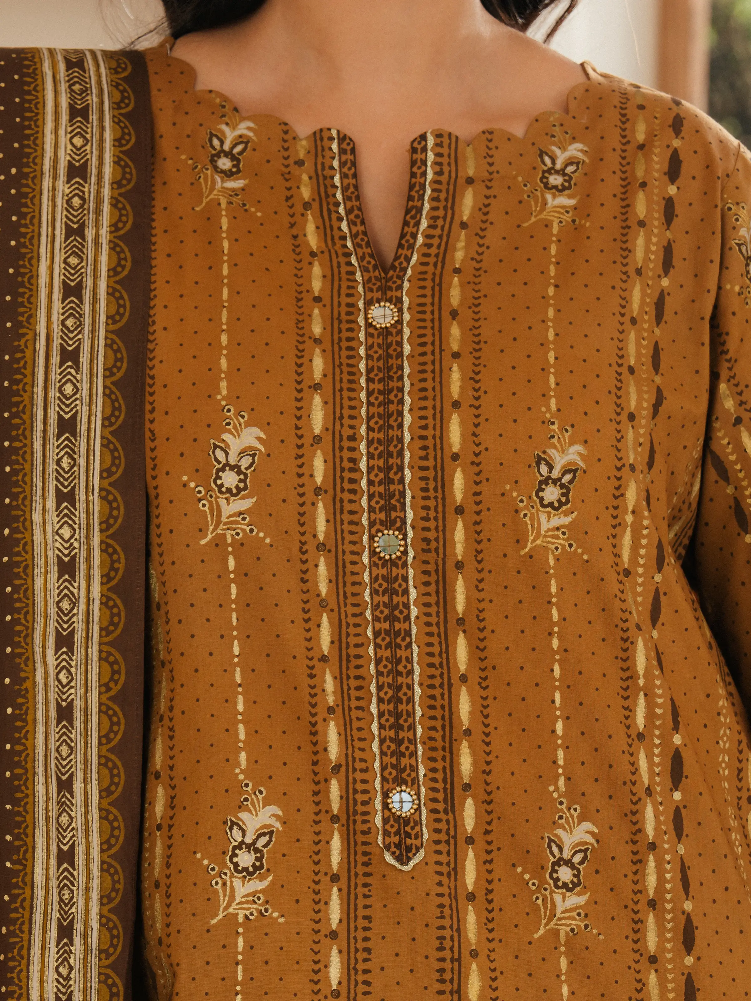 Unstitched Block Print Cambric Suit - EWU5M1-005-3P - Image 6