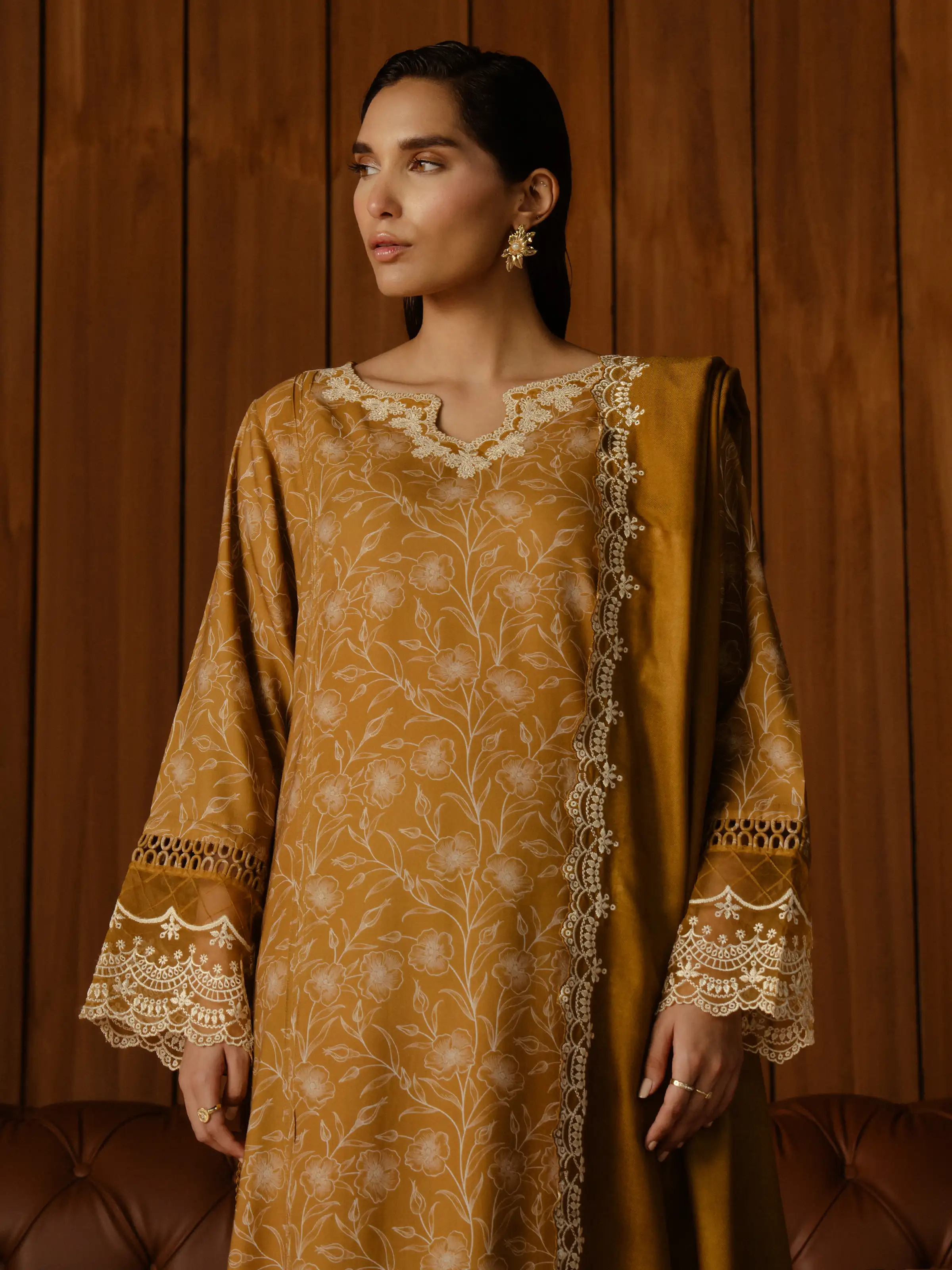 Unstitched Embroidered Marina Twill Suit - EWU24V14-30178-3P - Image 2