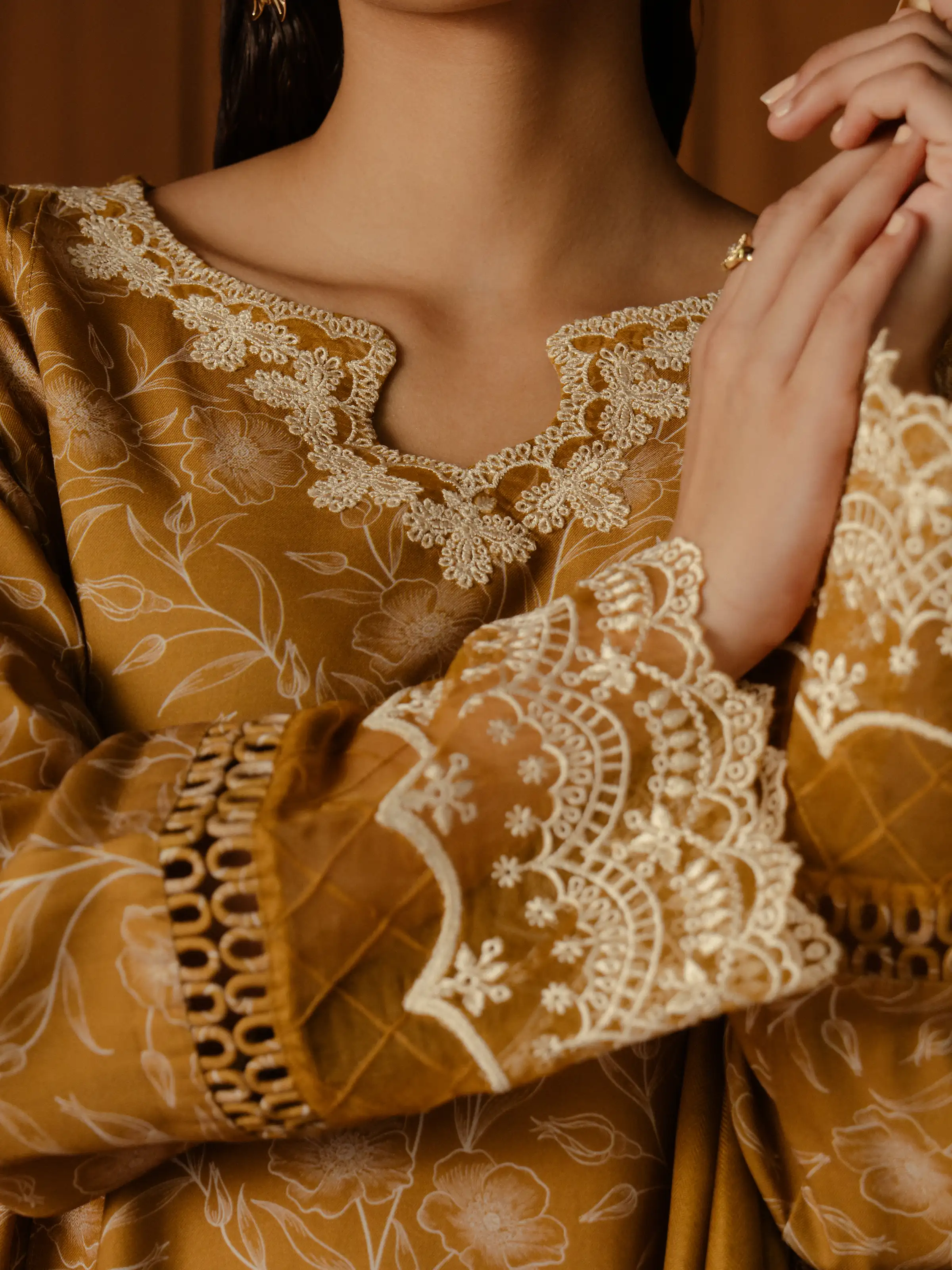 Unstitched Embroidered Marina Twill Suit - EWU24V14-30178-3P - Image 5