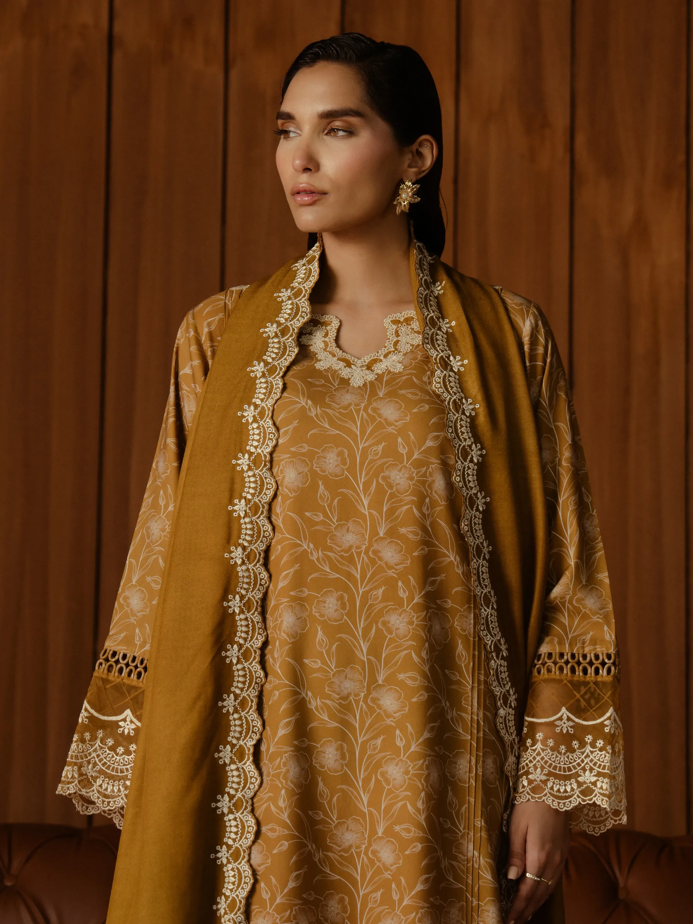 Unstitched Embroidered Marina Twill Suit - EWU24V14-30178-3P - Image 6