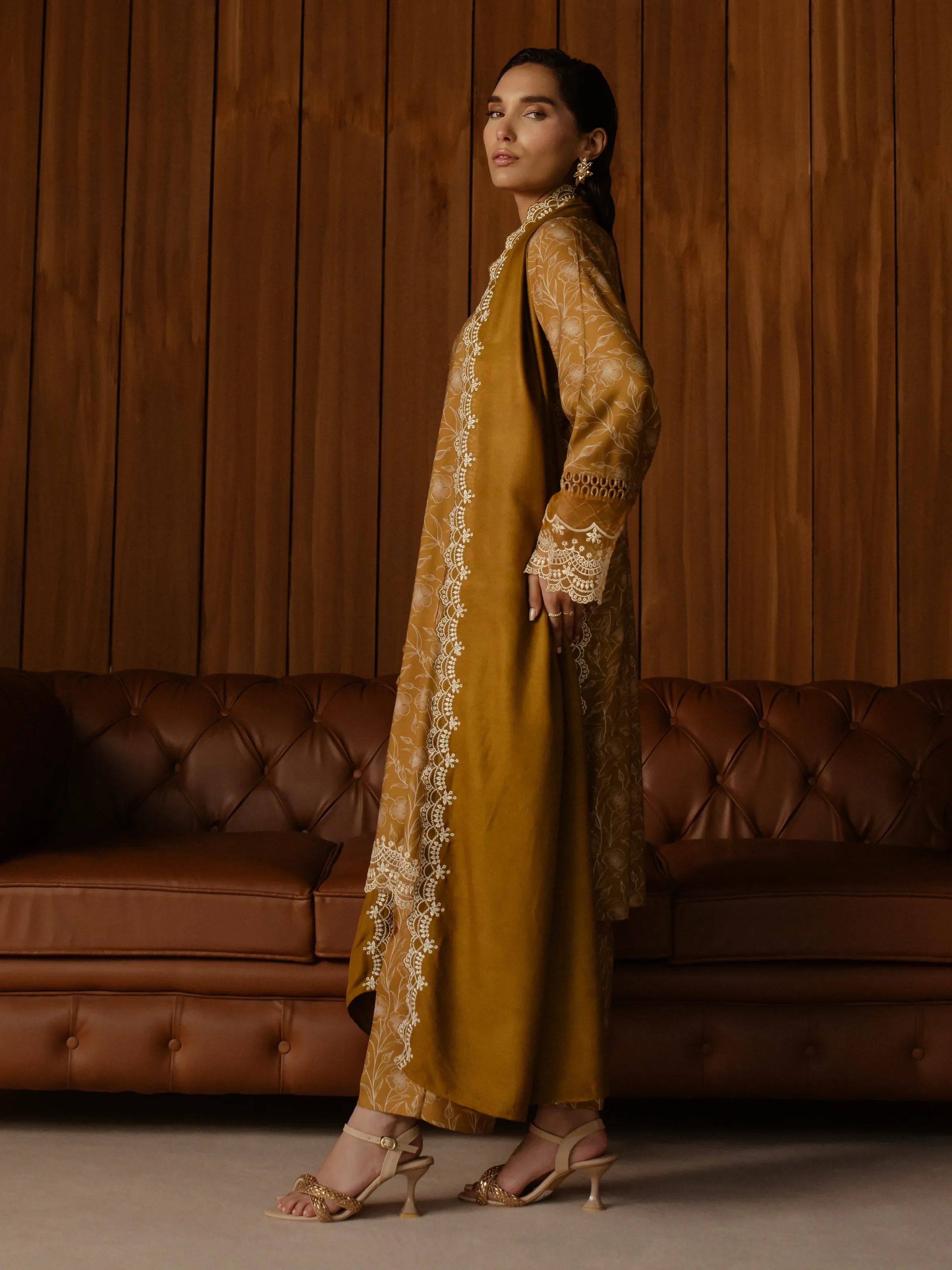 Unstitched Embroidered Marina Twill Suit - EWU24V14-30178-3P - Image 7