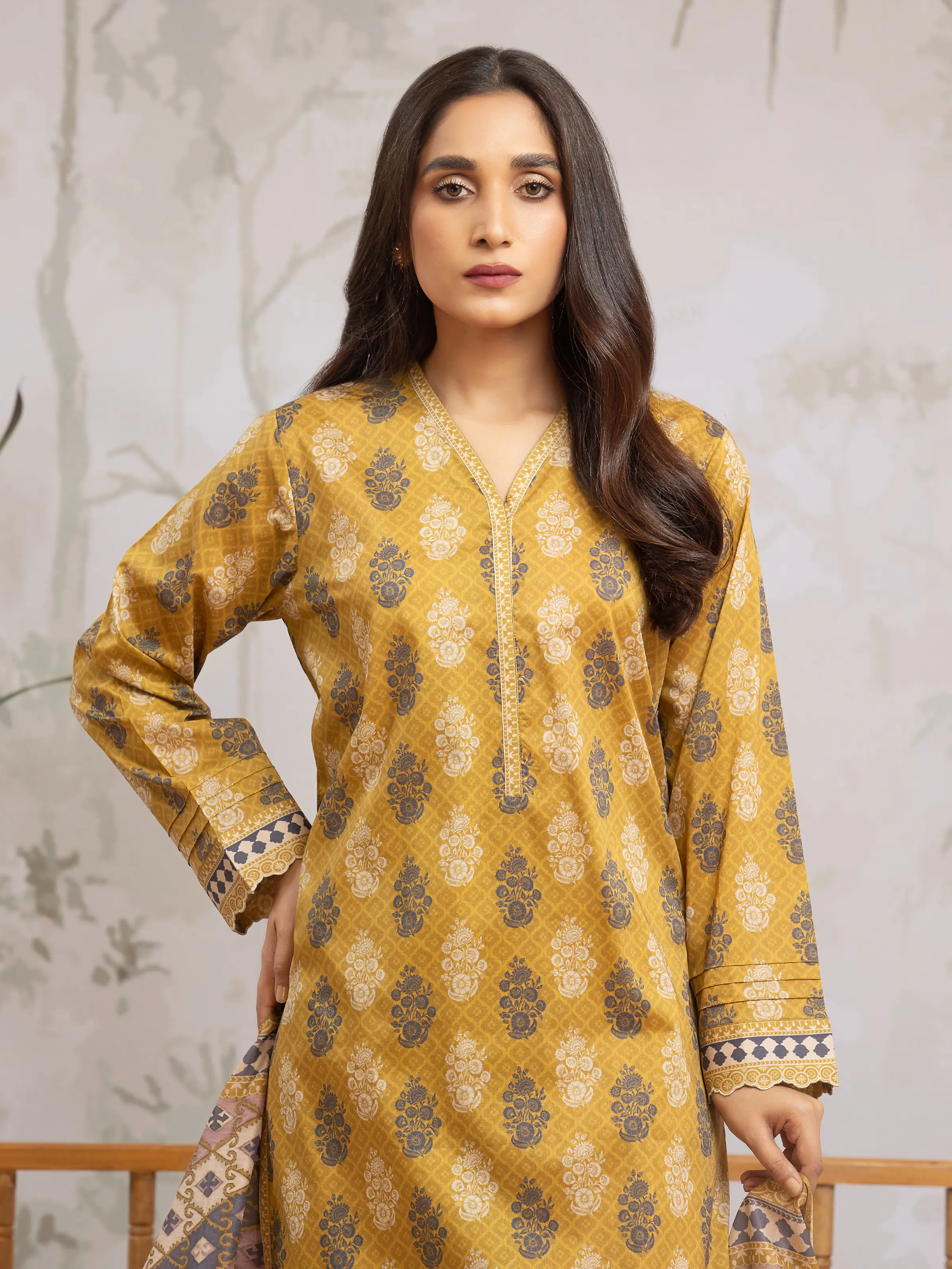 Unstitched Printed Khaddar Suit - EWU24A3-29617-3P - Image 3