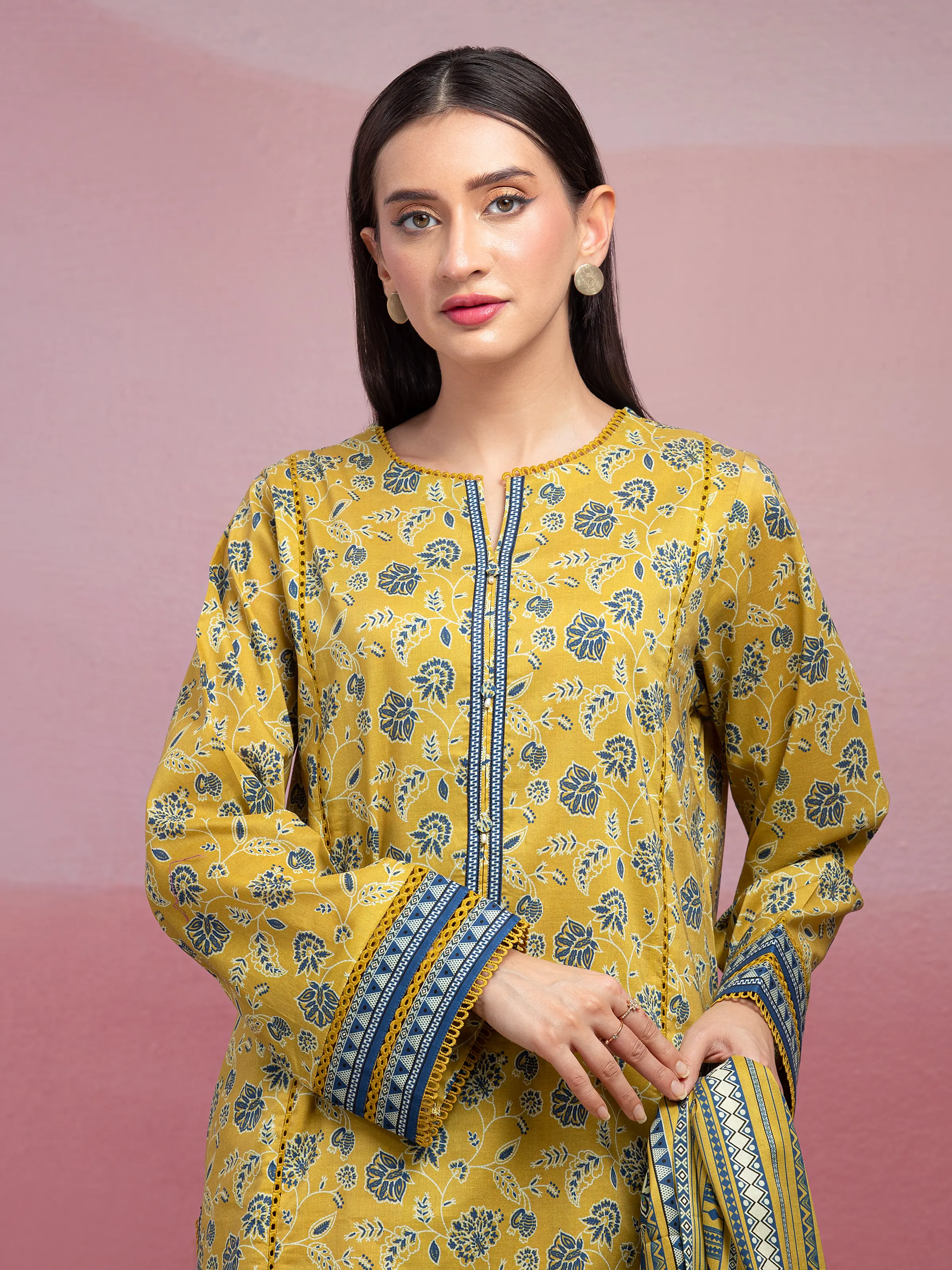 Unstitched Printed Lawn Suit - EWU5A1-35036-3P - Image 3