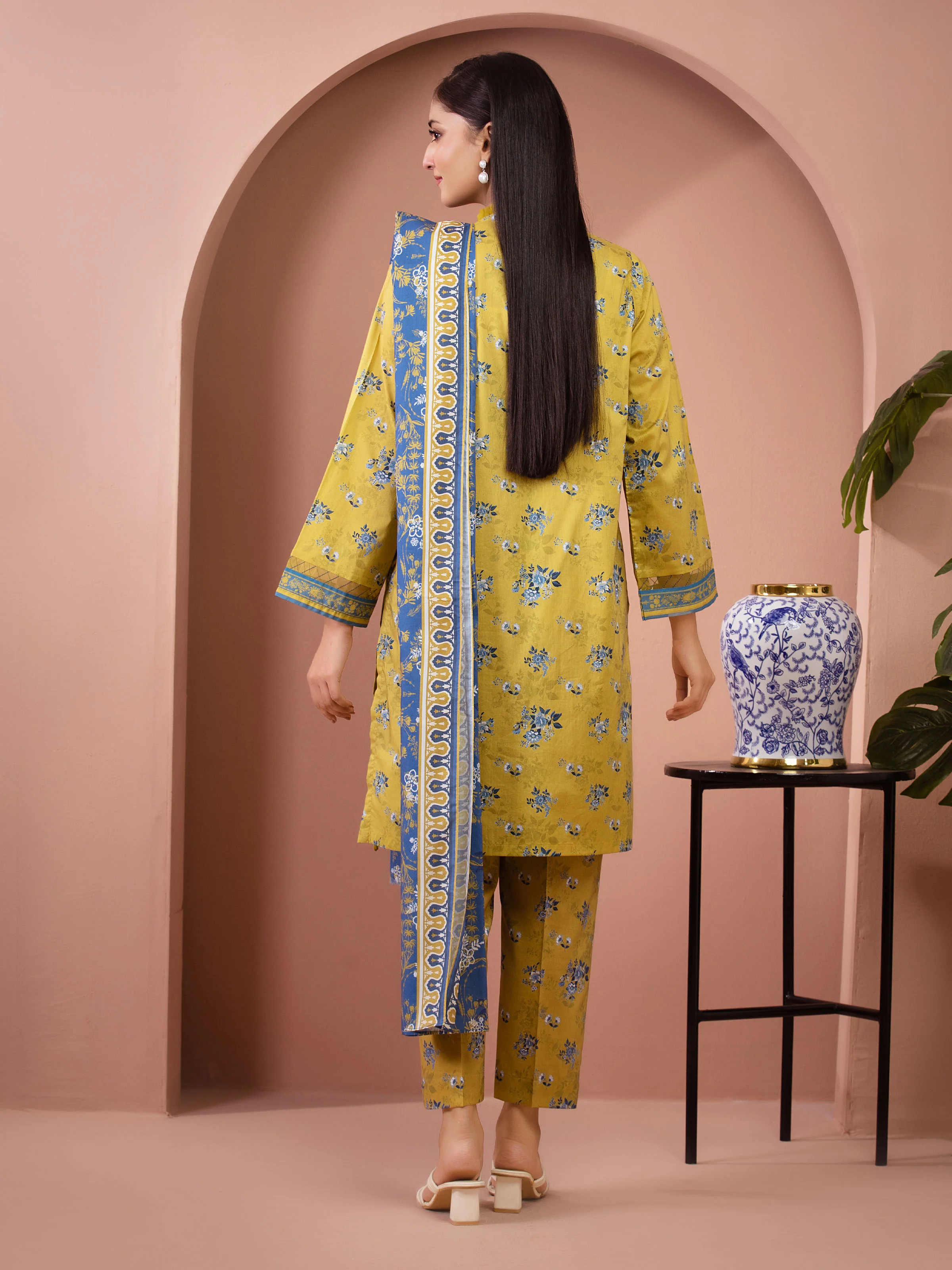 Unstitched Printed Lawn Suit - EWU5A1-35667-3P - Image 5