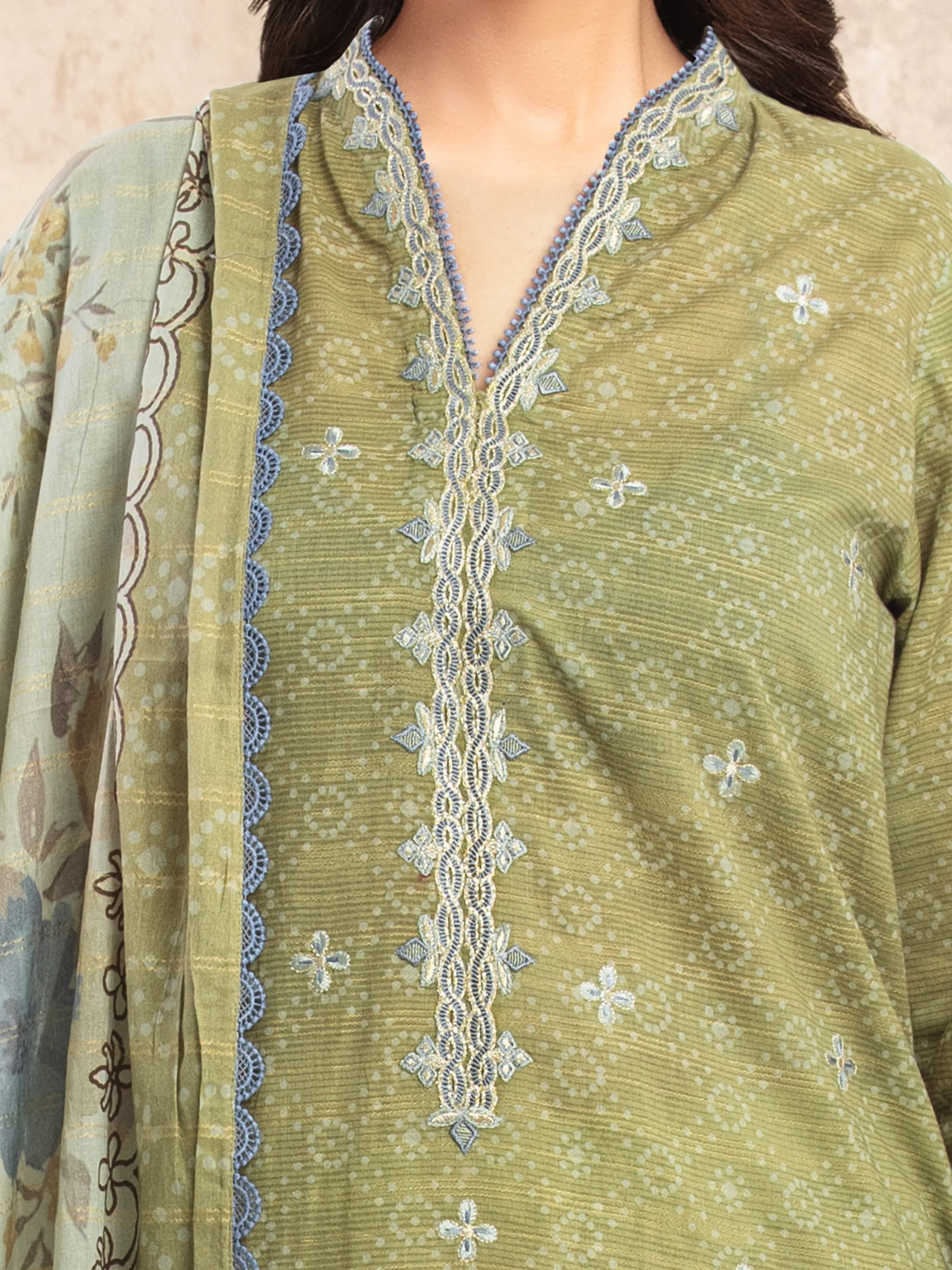 Unstitched Embroidered Lawn Suit - EWU5V1-31877-3P - Image 3