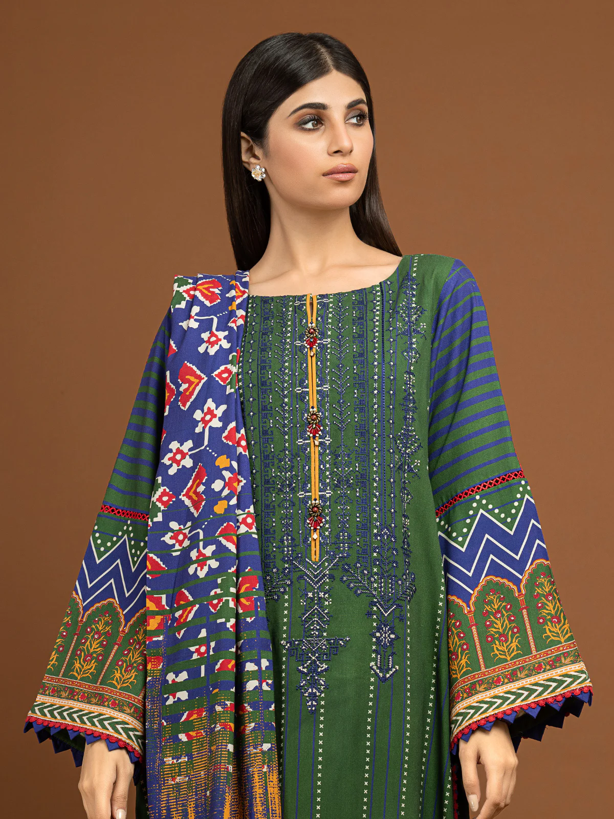 Unstitched Embroidered Viscose Suit - EWU22V13-24049XXL - Image 4