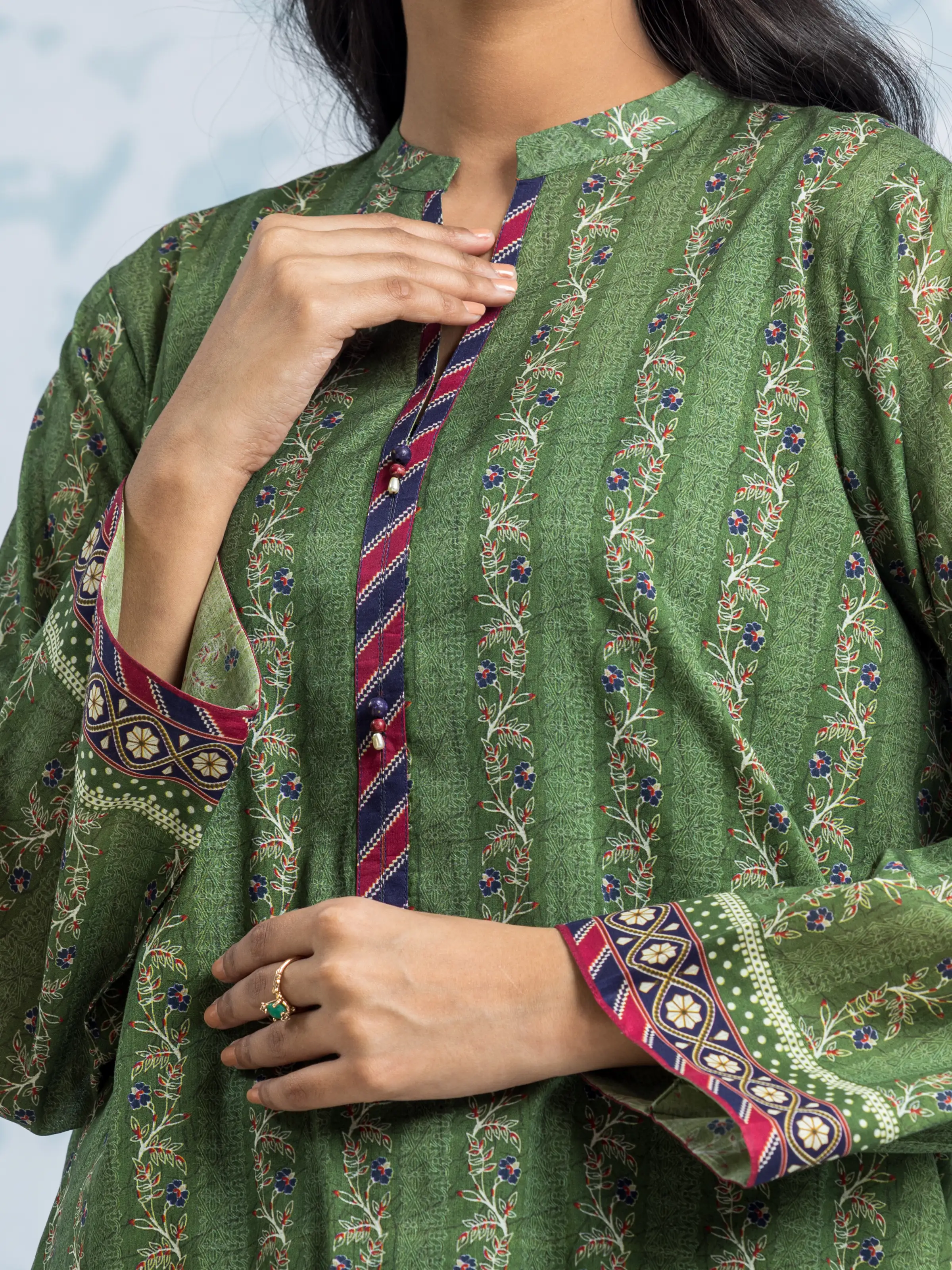 Unstitched Printed Khaddar Suit - EWU24A3-29702-3P - Image 3