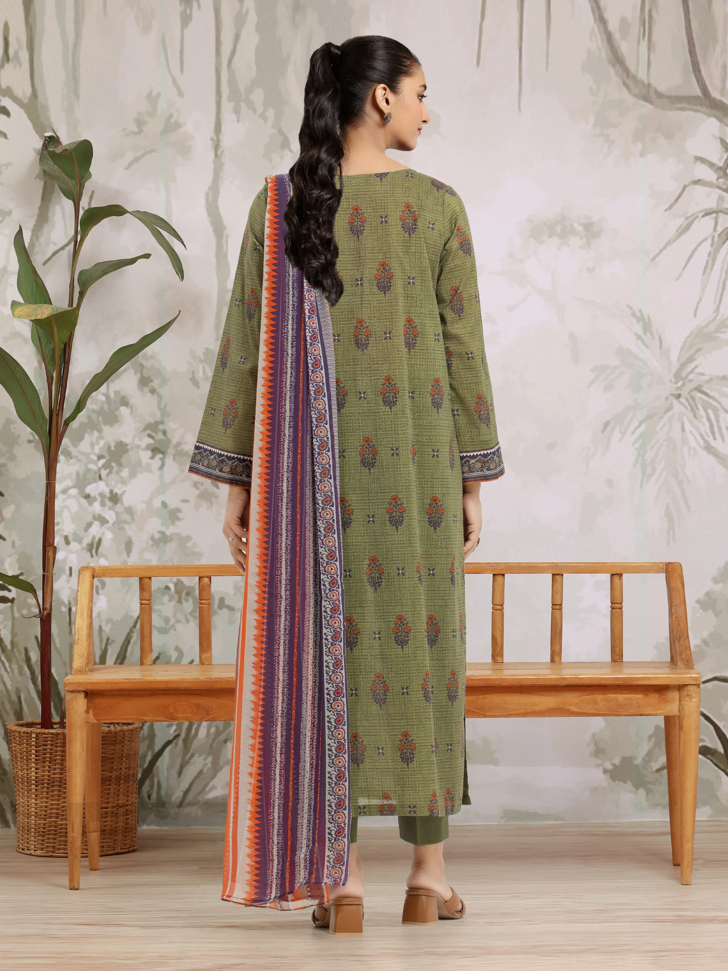 Unstitched Printed Khaddar Suit - EWU24M2-197-3P - Image 2