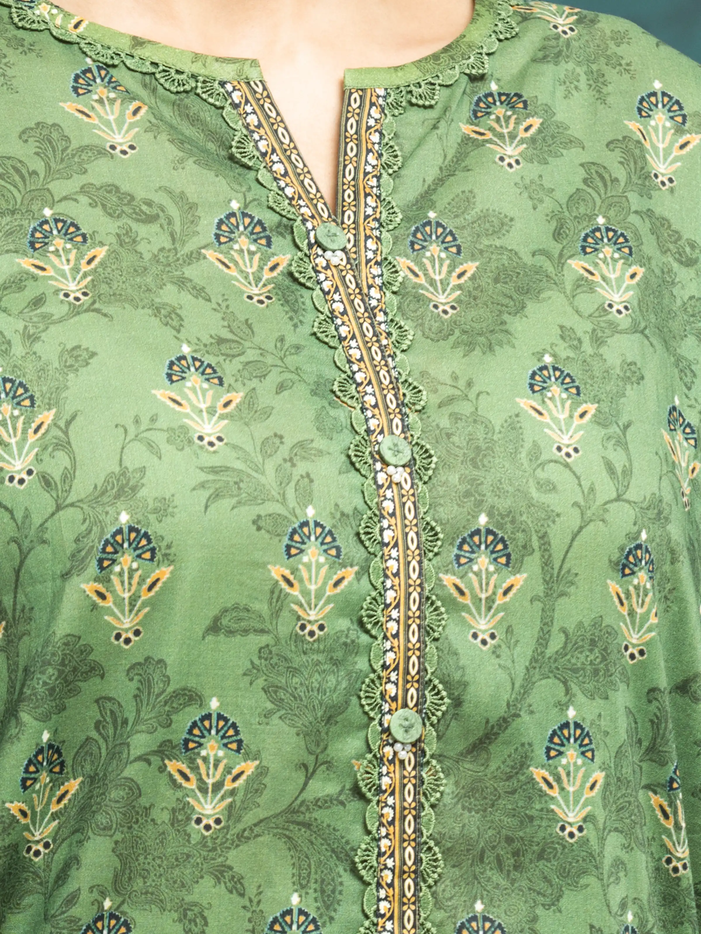 Unstitched Printed Khaddar Suit - EWU24M3-086-3P - Image 4