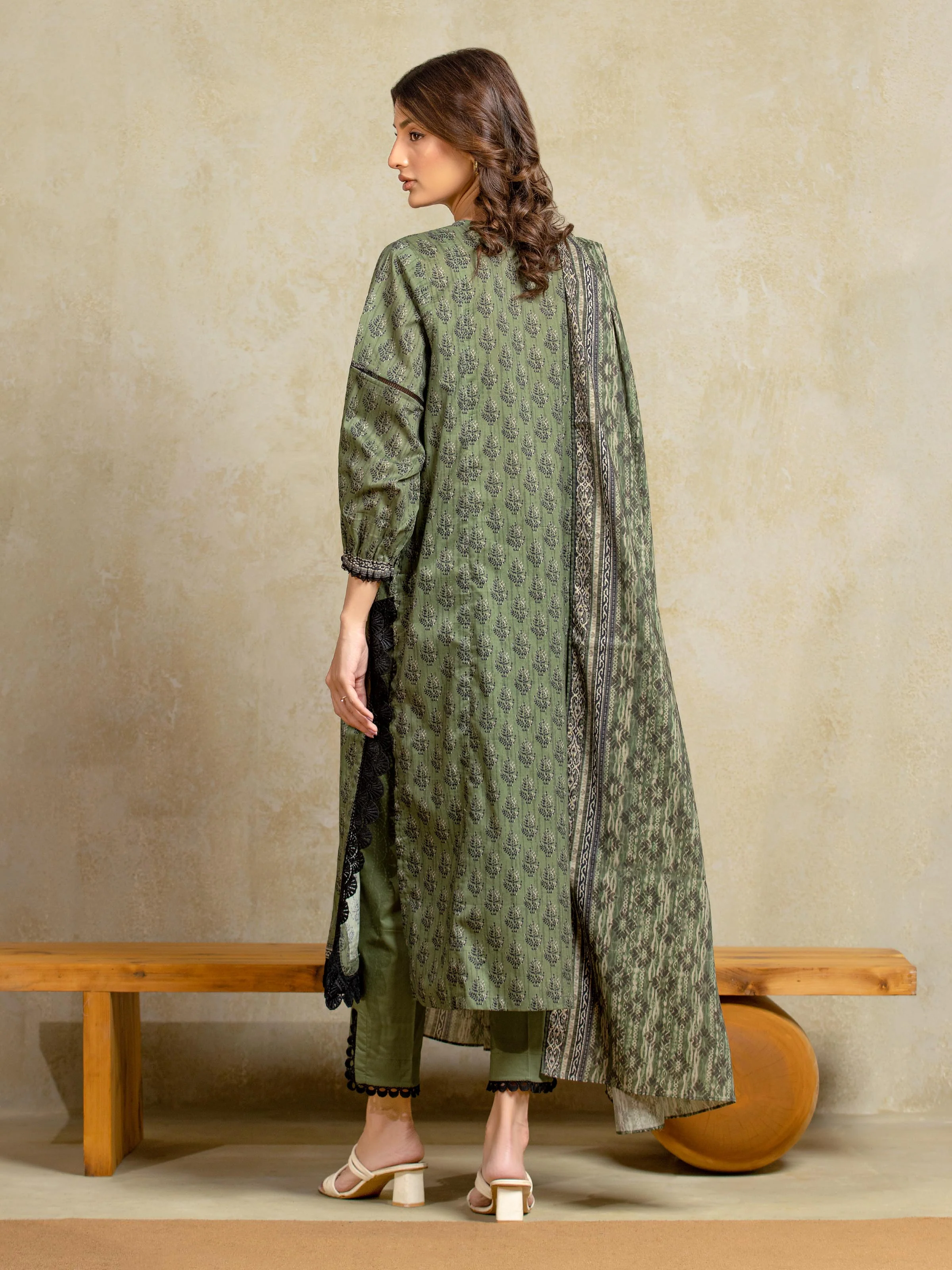 Unstitched Printed Khaddar Suit - EWU5A3-35903-3P - Image 6