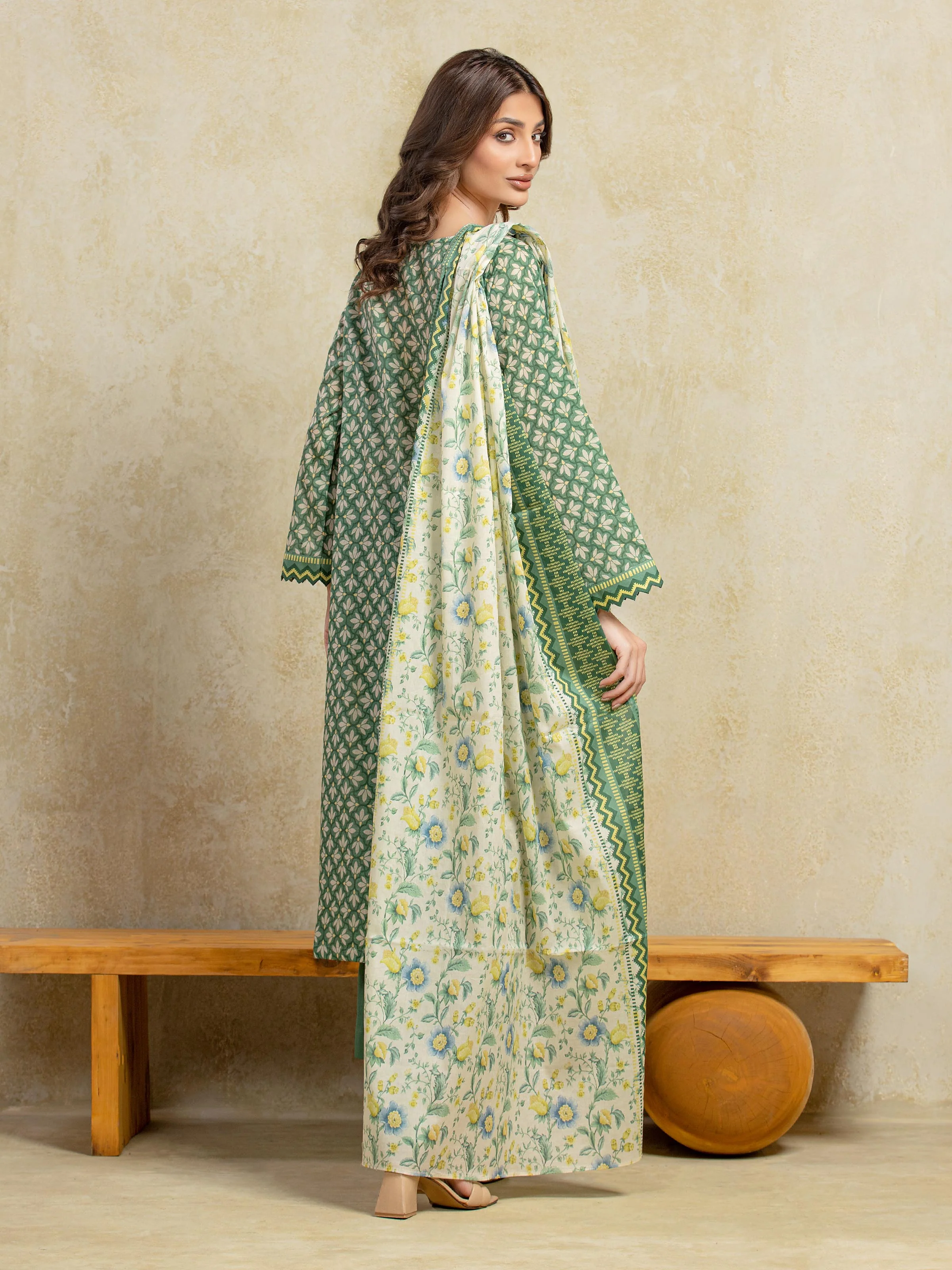 Unstitched Printed Khaddar Suit - EWU5A3-35927-3P - Image 5