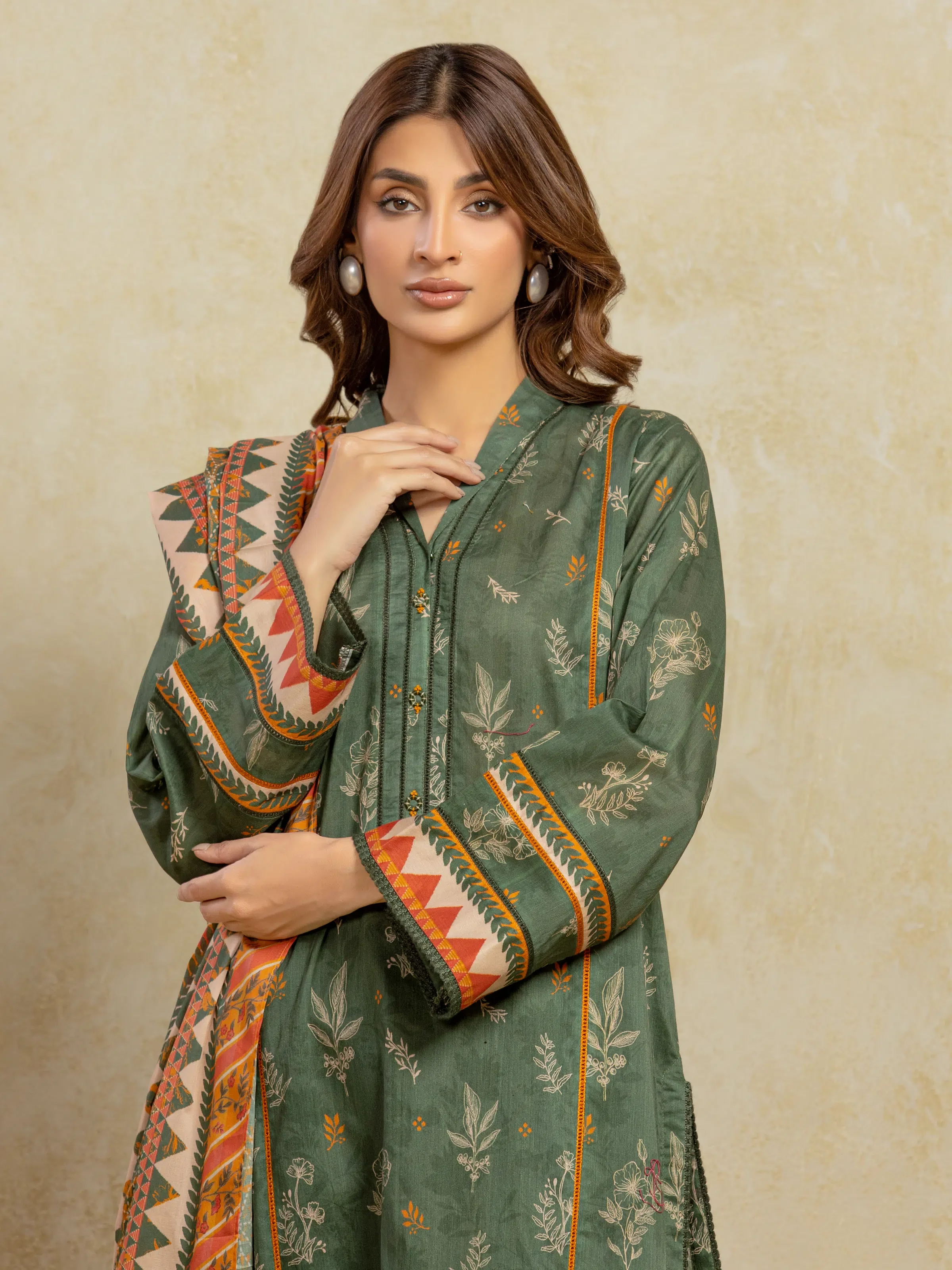 Unstitched Printed Khaddar Suit - EWU5A3-35930-3P - Image 2