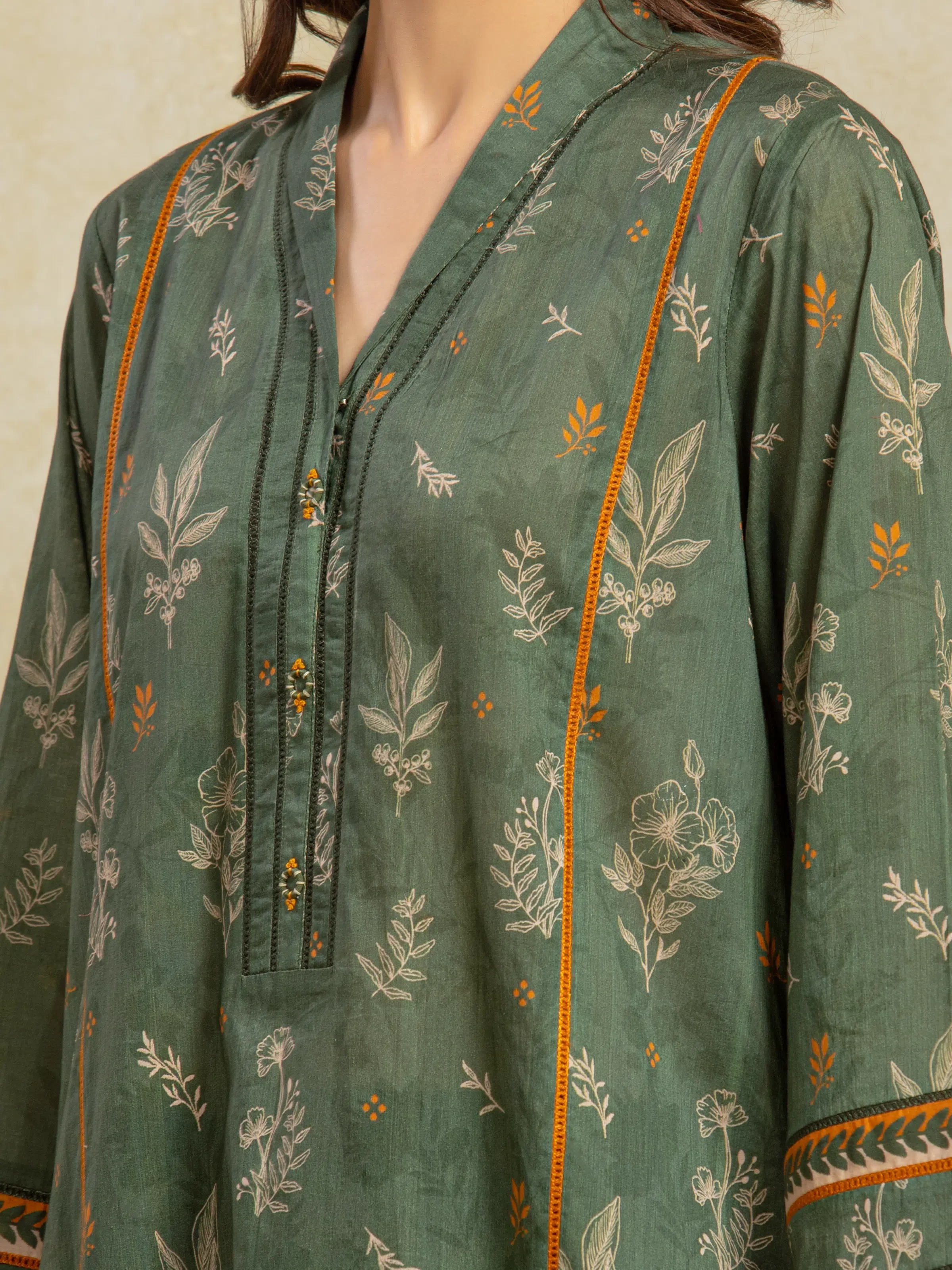 Unstitched Printed Khaddar Suit - EWU5A3-35930-3P - Image 4