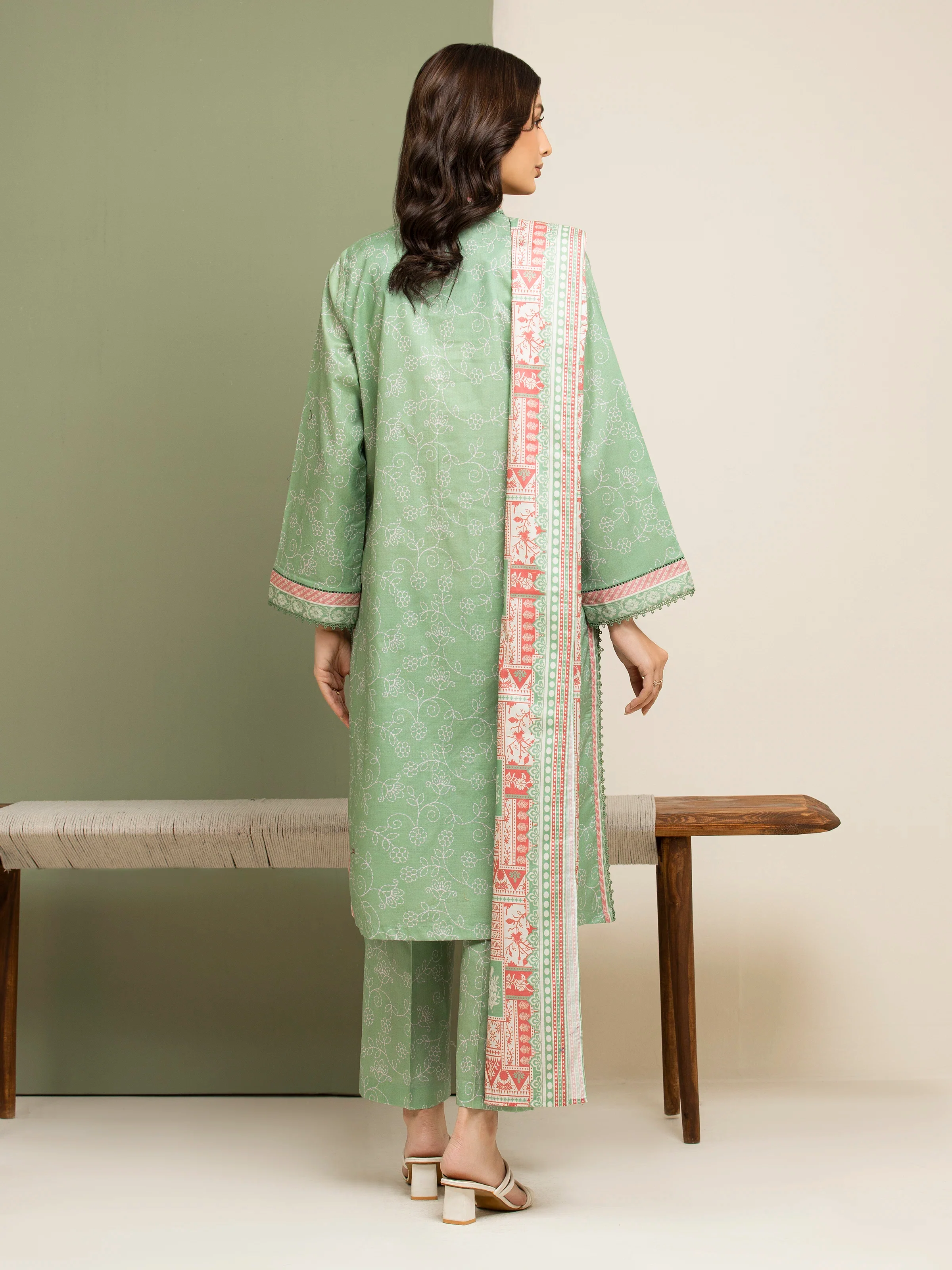 Unstitched Printed Lawn Suit - EWU5A1-35159-3P - Image 2