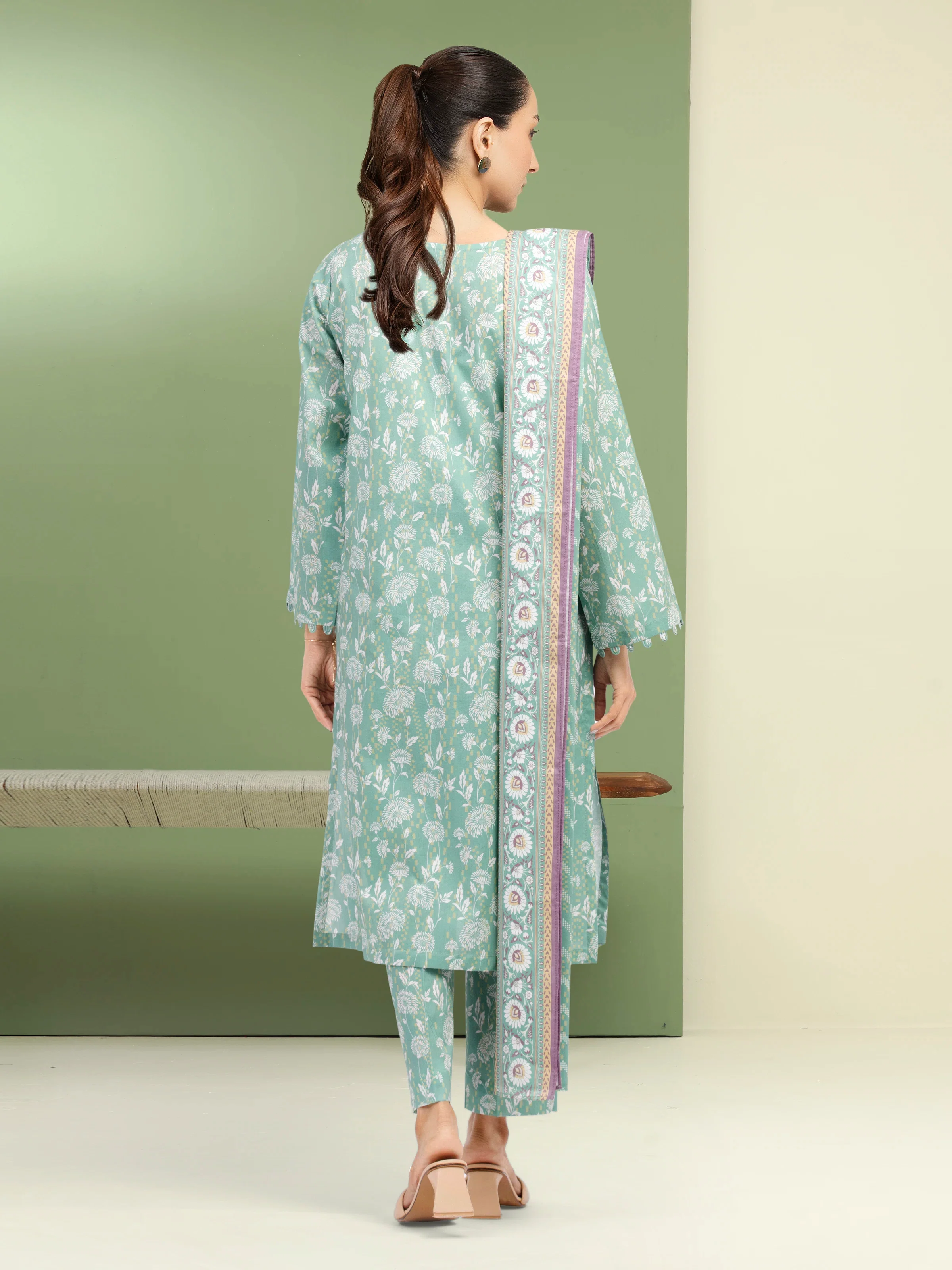 Unstitched Printed Lawn Suit - EWU5A1-35184-3P - Image 2