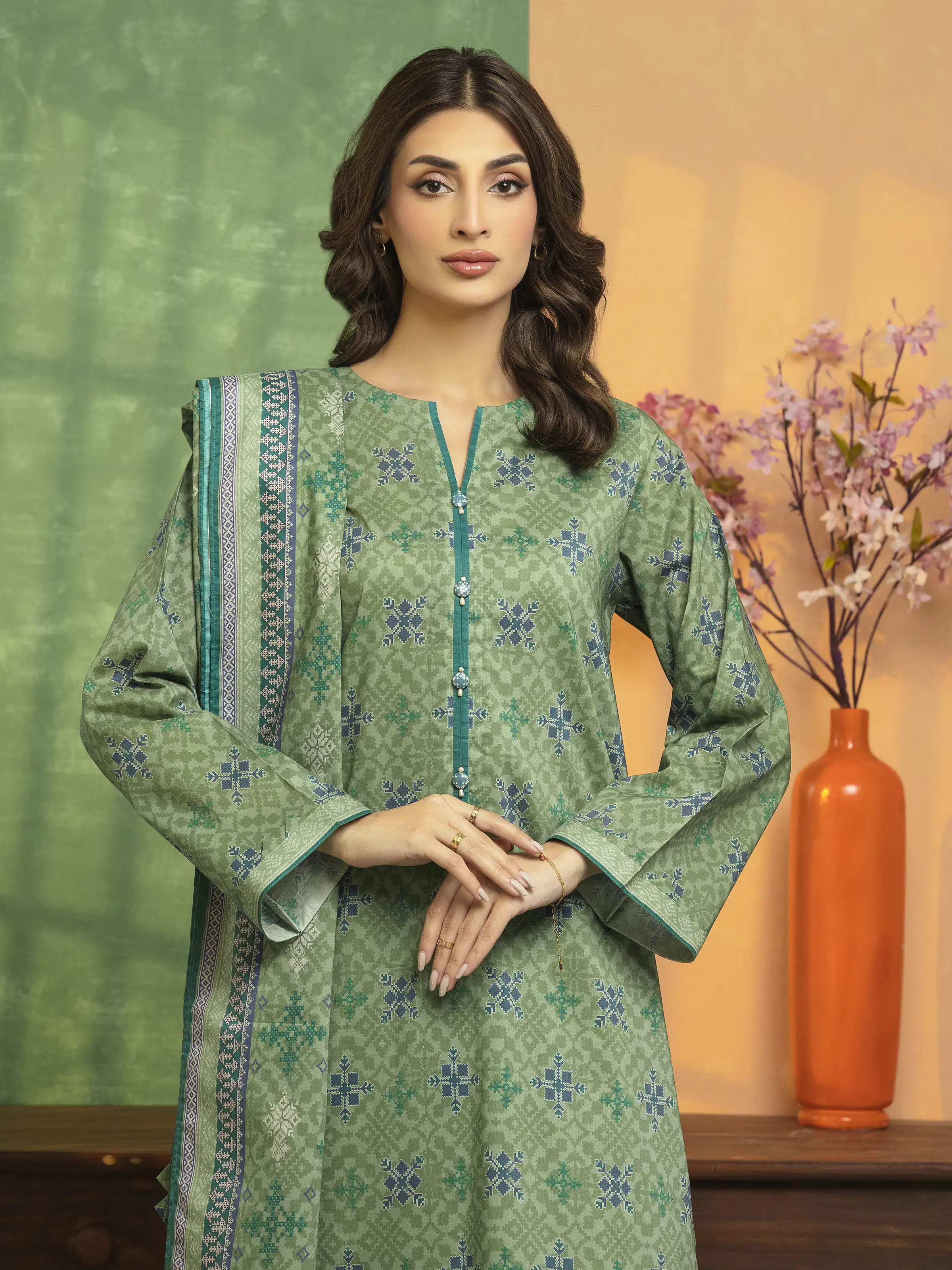 Unstitched Printed Lawn Suit - EWU5A1-35198-3P - Image 3