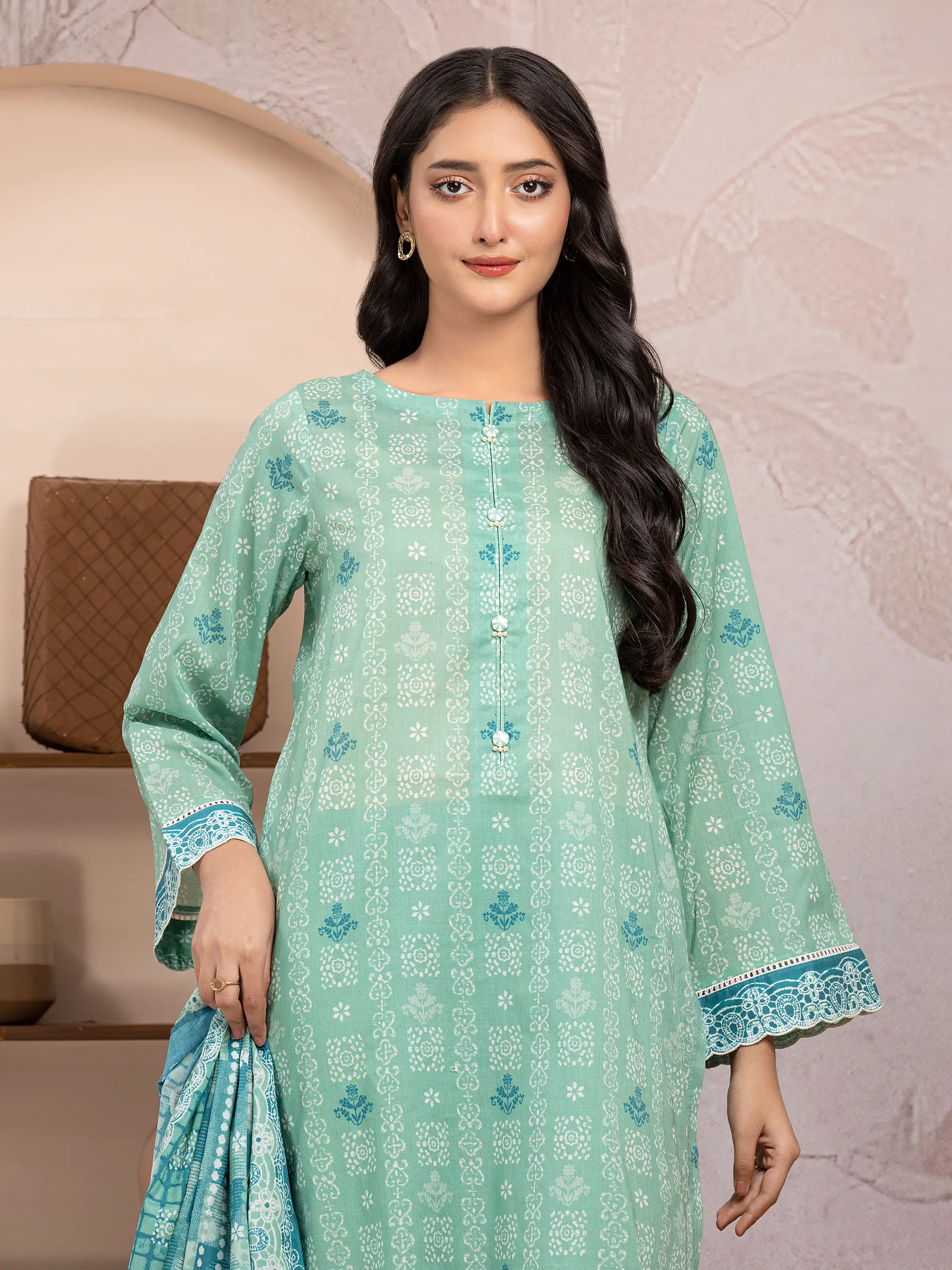 Unstitched Printed Lawn Suit - EWU5A1-35210-3P - Image 3