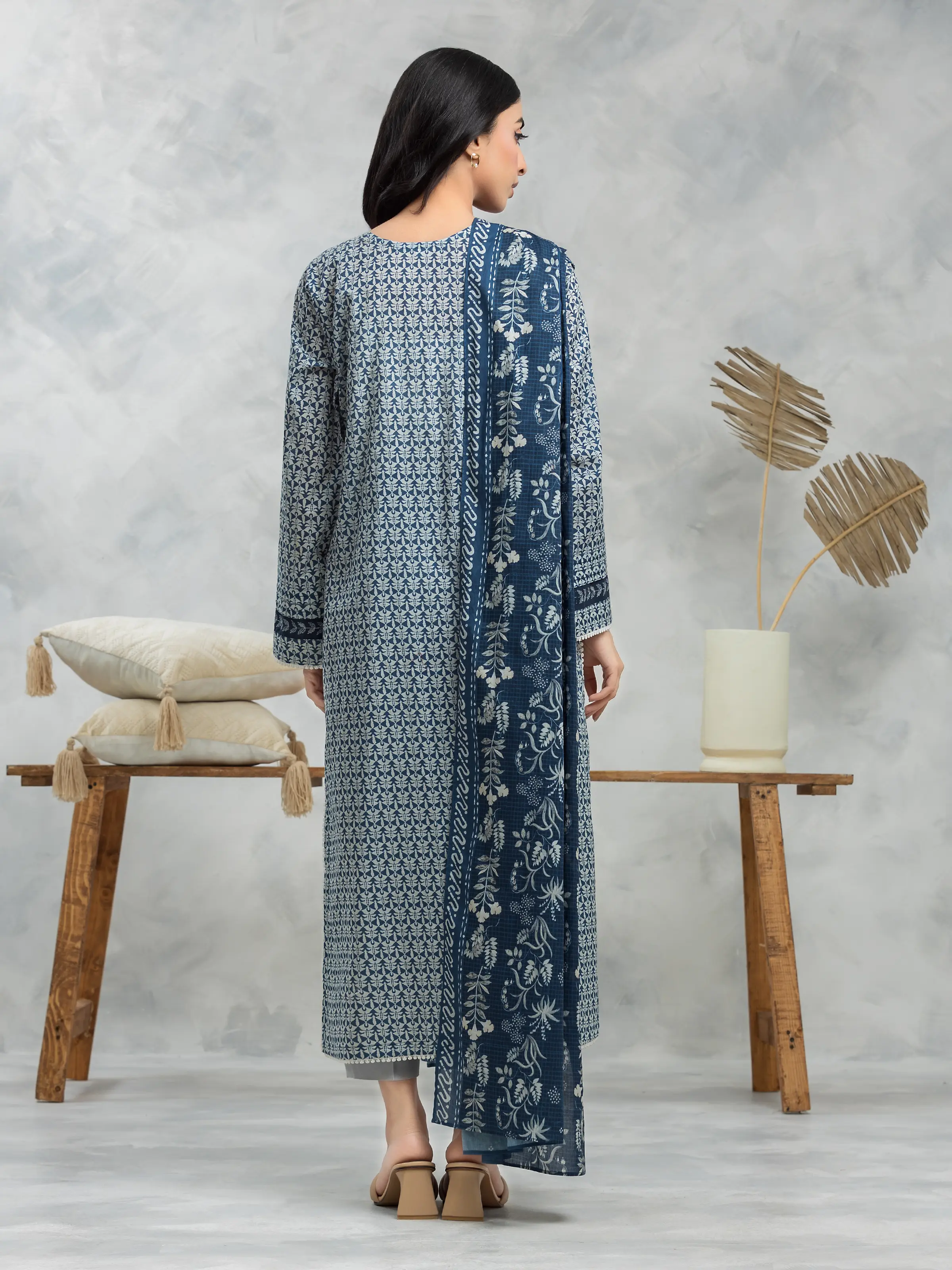 Unstitched Printed Cambric Suit - EWU24A2-28106-3P - Image 3