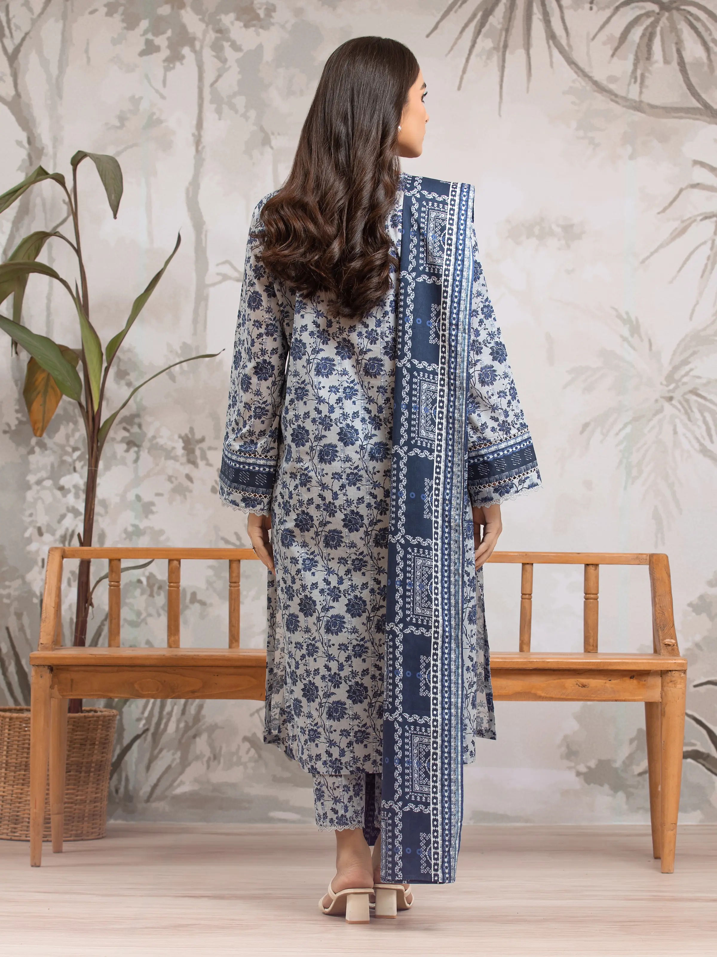 Unstitched Printed Khaddar Suit - EWU24A3-29605-3P - Image 2
