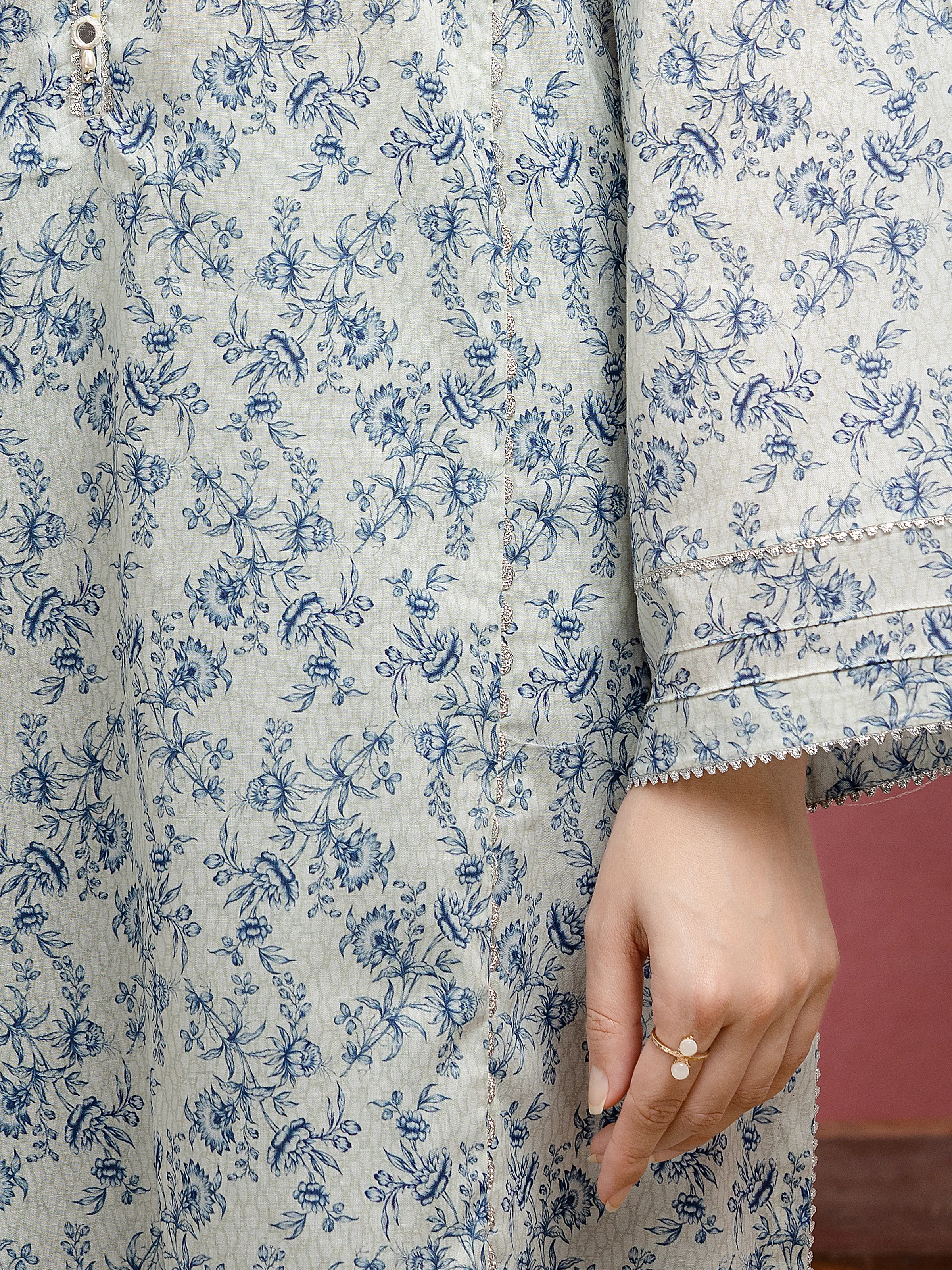 Unstitched Printed Lawn Suit - EWU5A1-35039-3P - Image 4