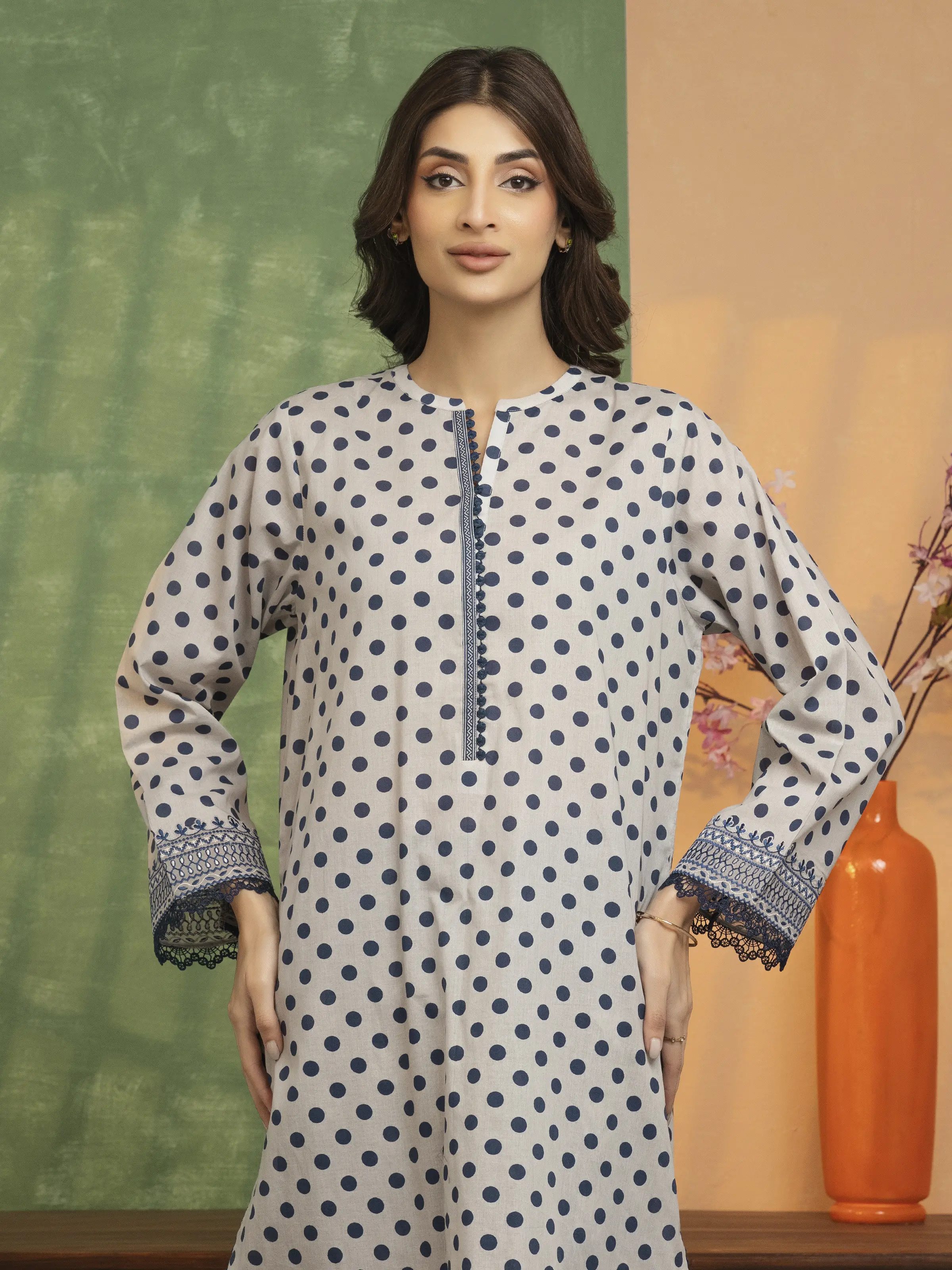 Unstitched Embroidered Lawn Shirt Trouser - EWU5V1-31462ST - Image 4