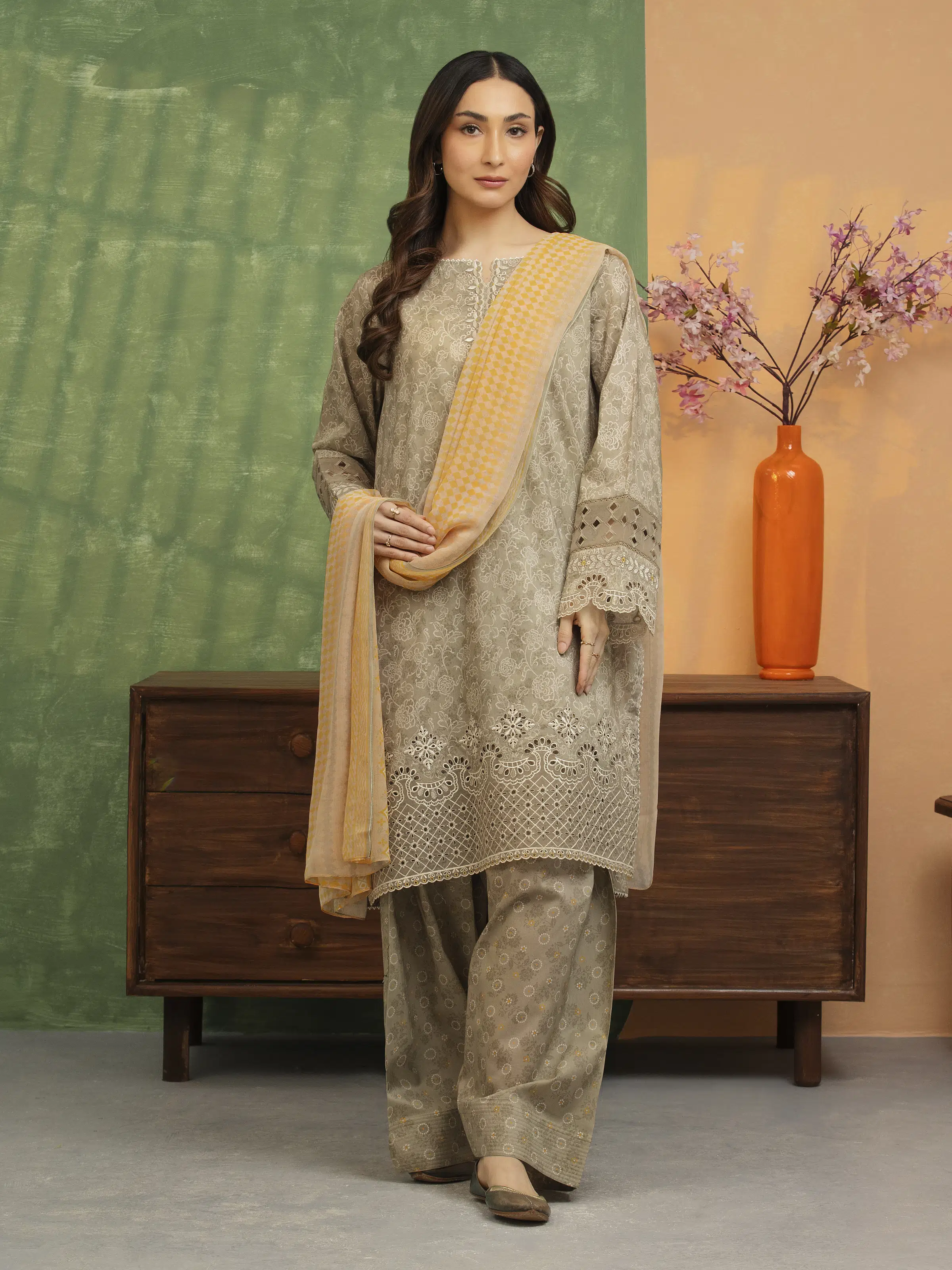 Unstitched Embroidered Lawn Suit - EWU5V1-31411-3P