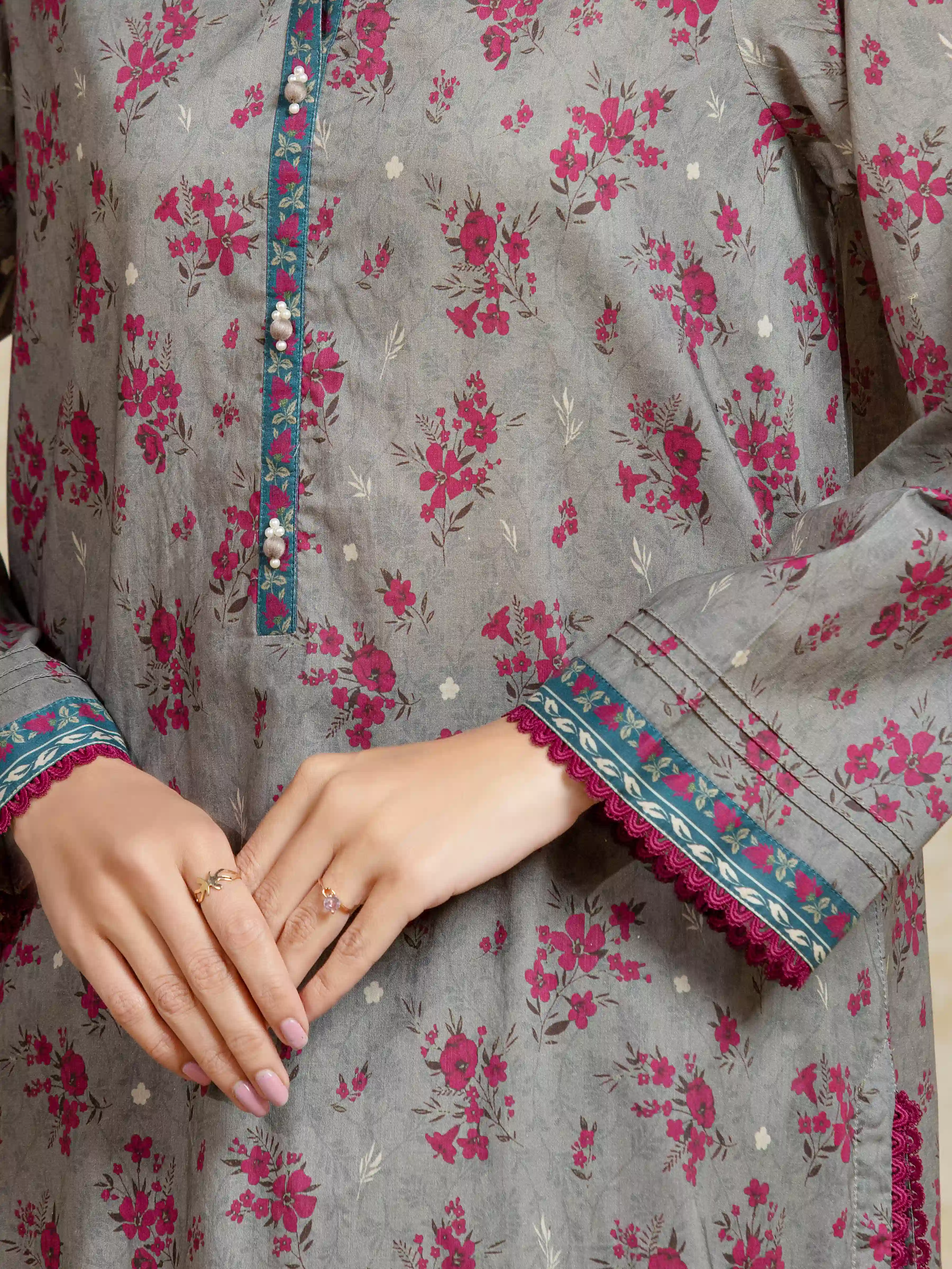 Unstitched Printed Khaddar Suit - EWU5A3-35911-3P - Image 4
