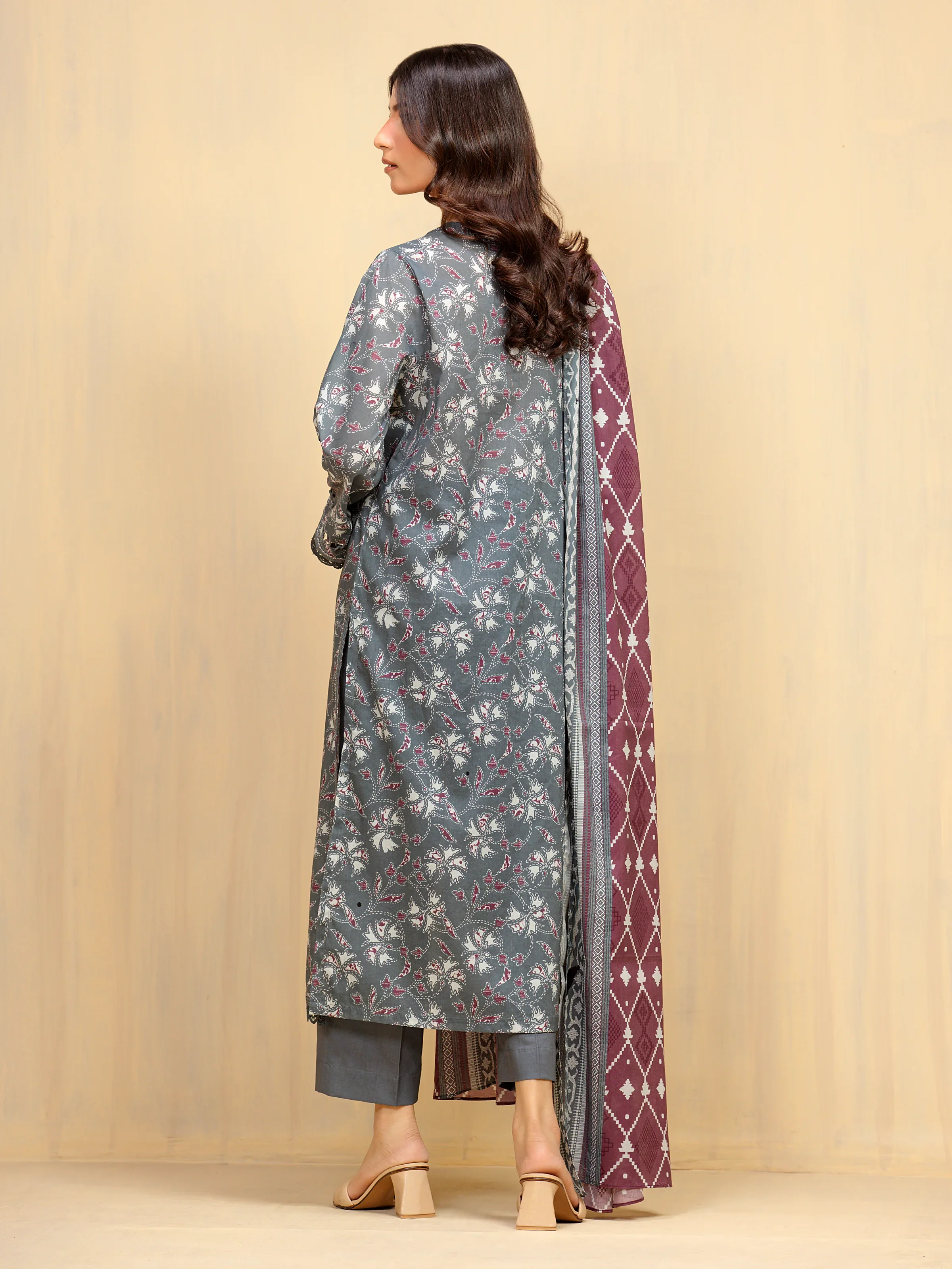 Unstitched Printed Khaddar Suit - EWU5A3-36020-3P - Image 6