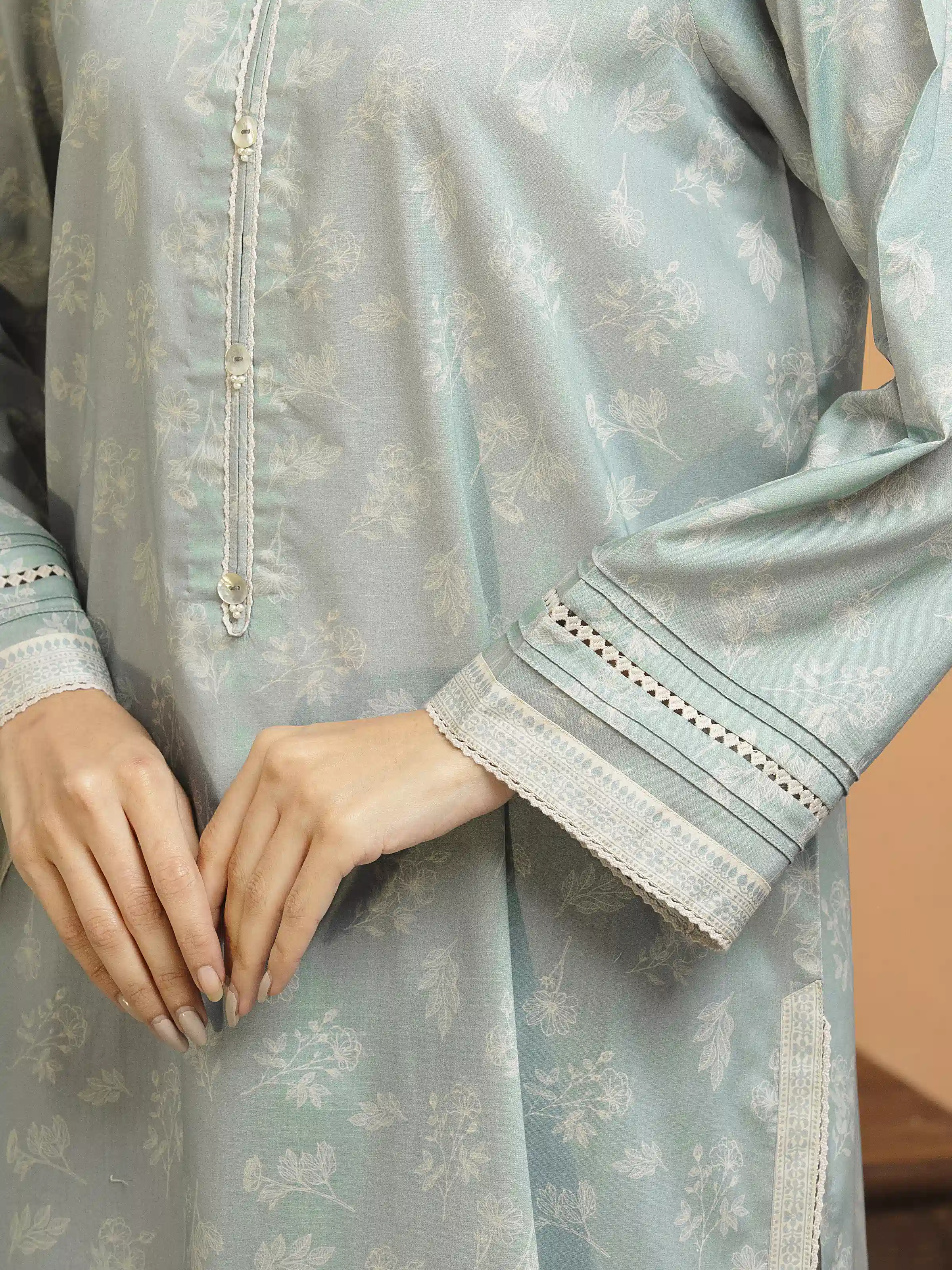 Unstitched Printed Lawn Suit - EWU5A1-35156-3P - Image 3