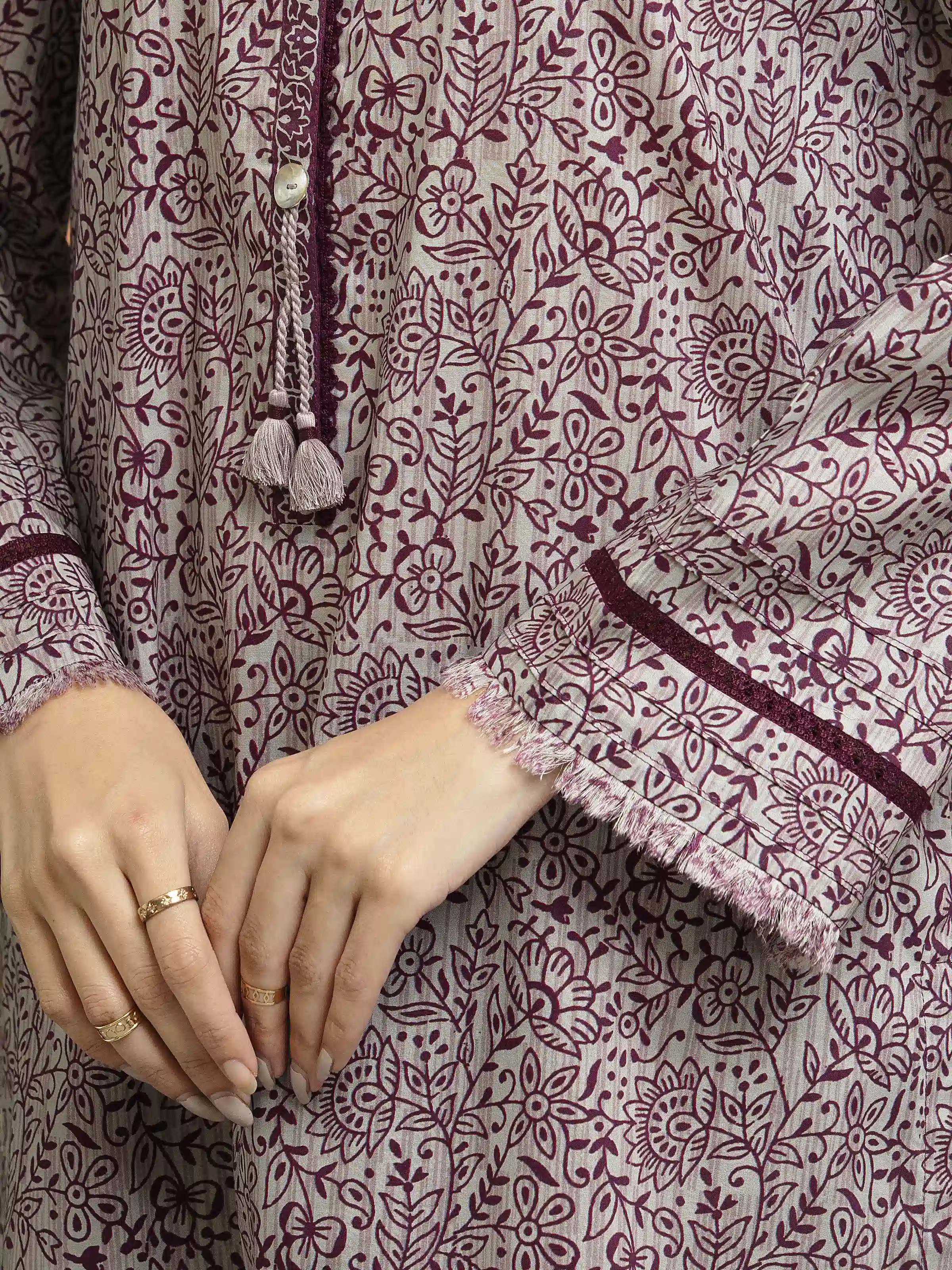 Unstitched Printed Lawn Suit - EWU5A1-35632-3P - Image 5