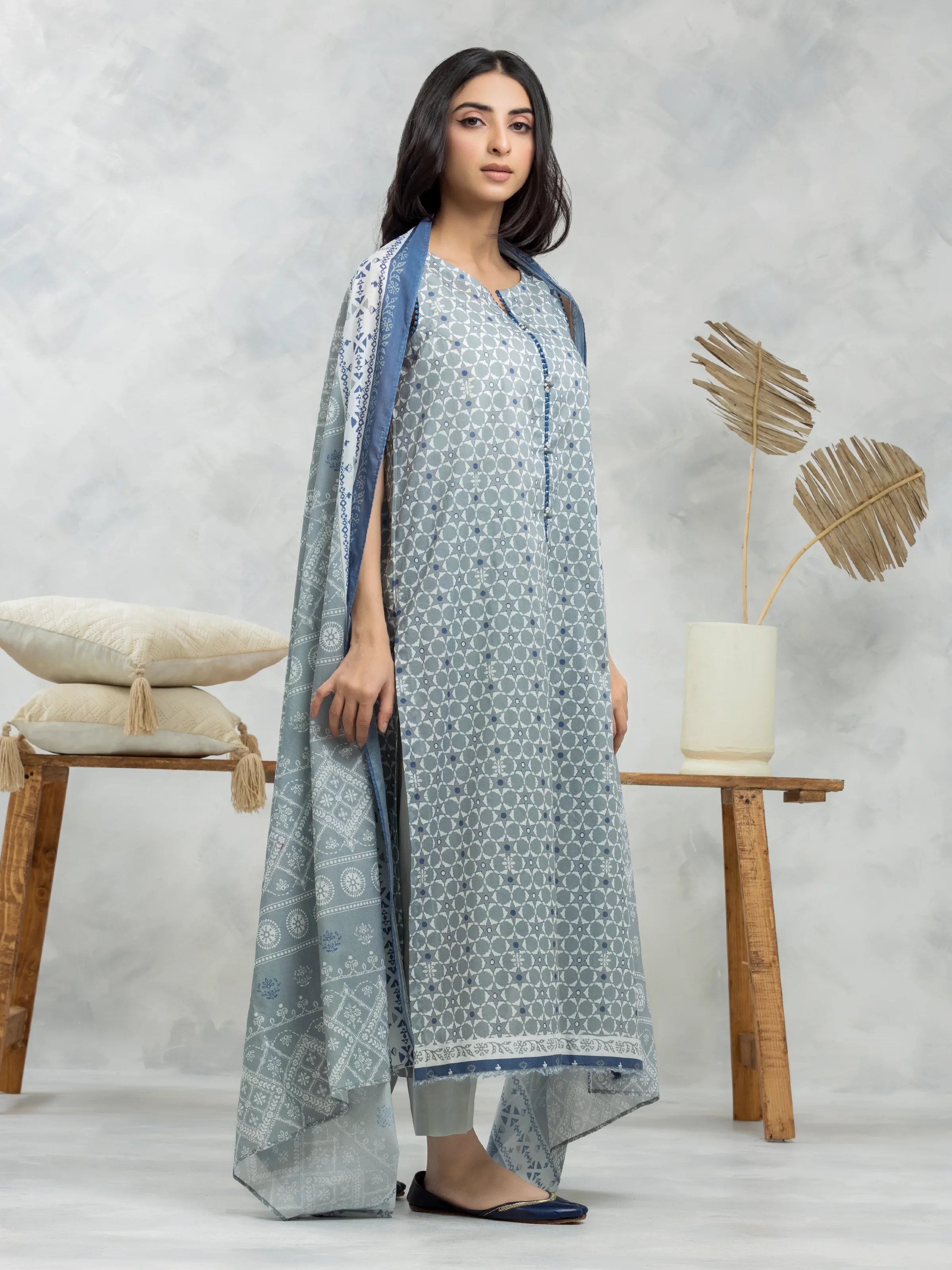 Unstitched Printed Cambric Suit - EWU24A2-28287-3P - Image 2