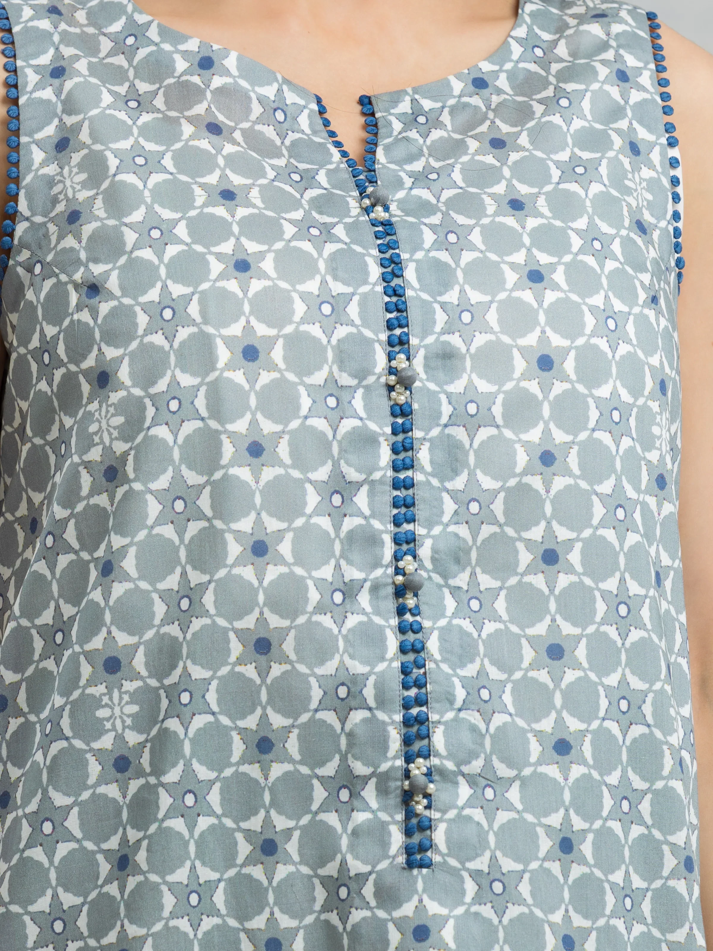 Unstitched Printed Cambric Suit - EWU24A2-28287-3P - Image 5