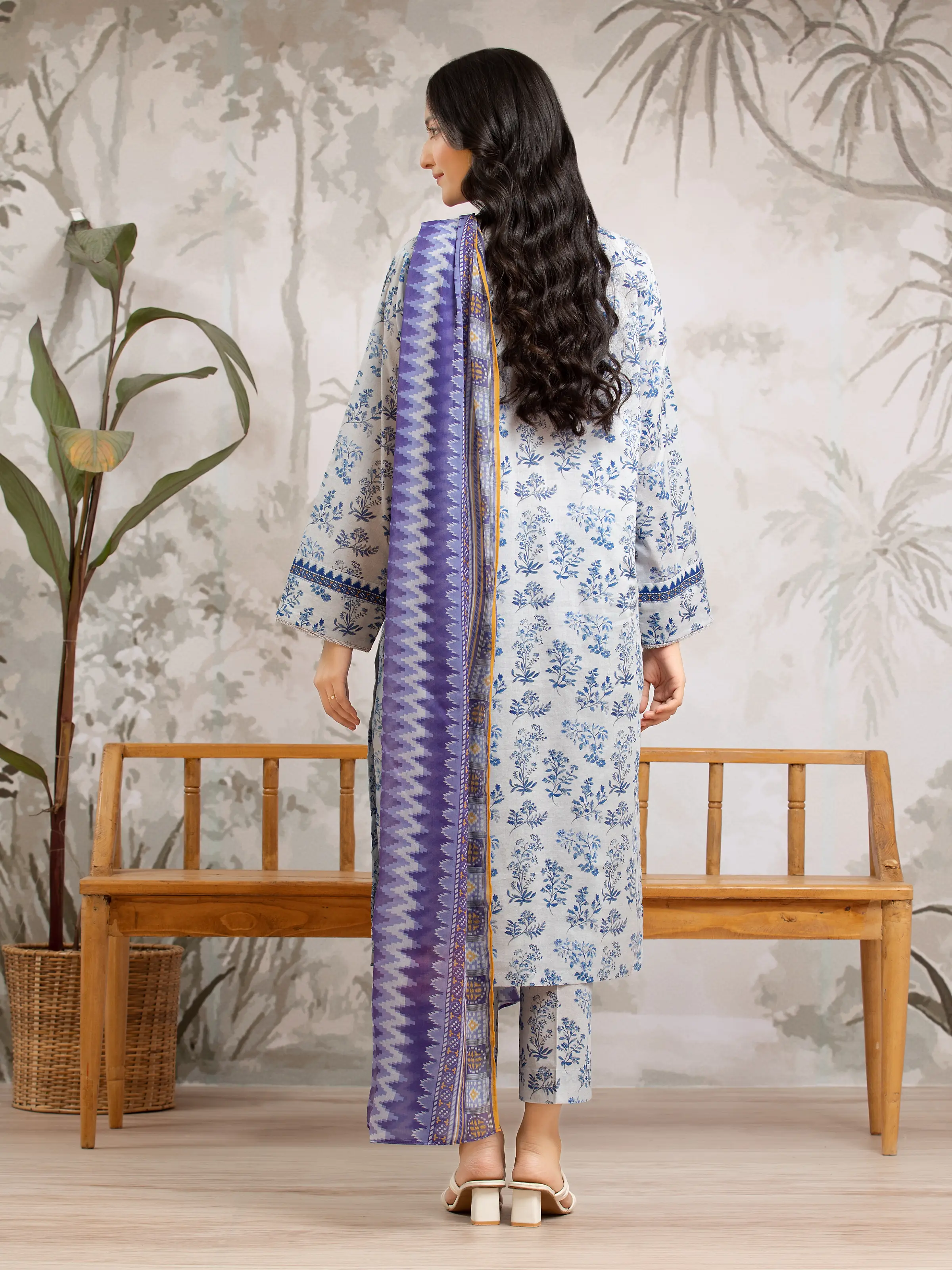 Unstitched Printed Khaddar Suit - EWU24M2-174 - Image 4