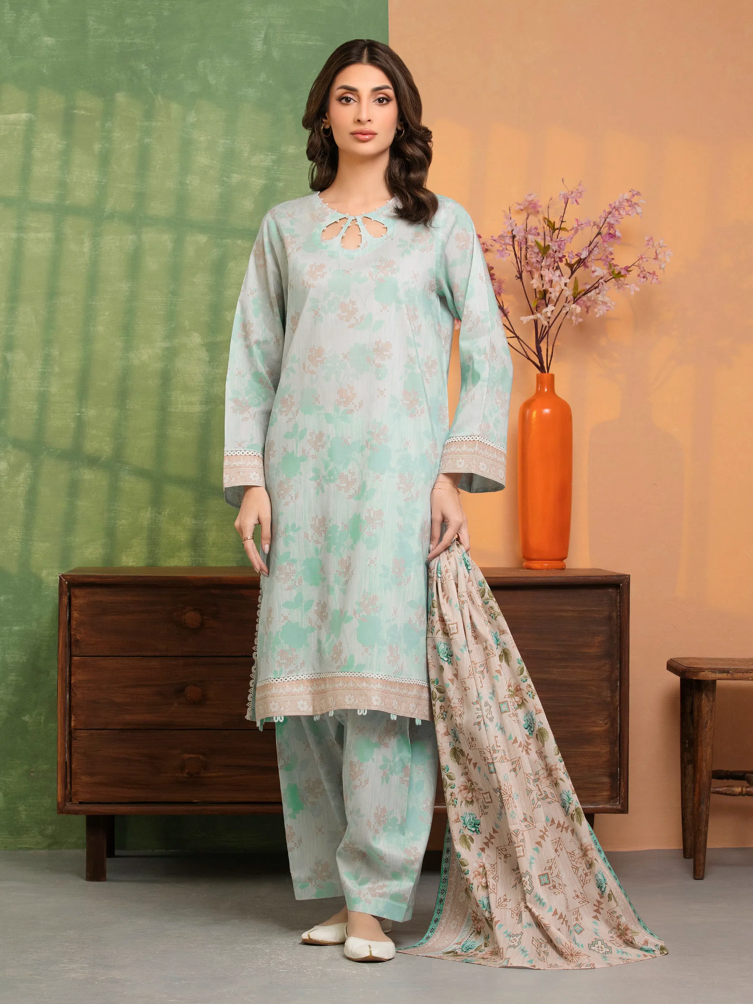 Unstitched Printed Lawn Suit - EWU5A1-35241-3P