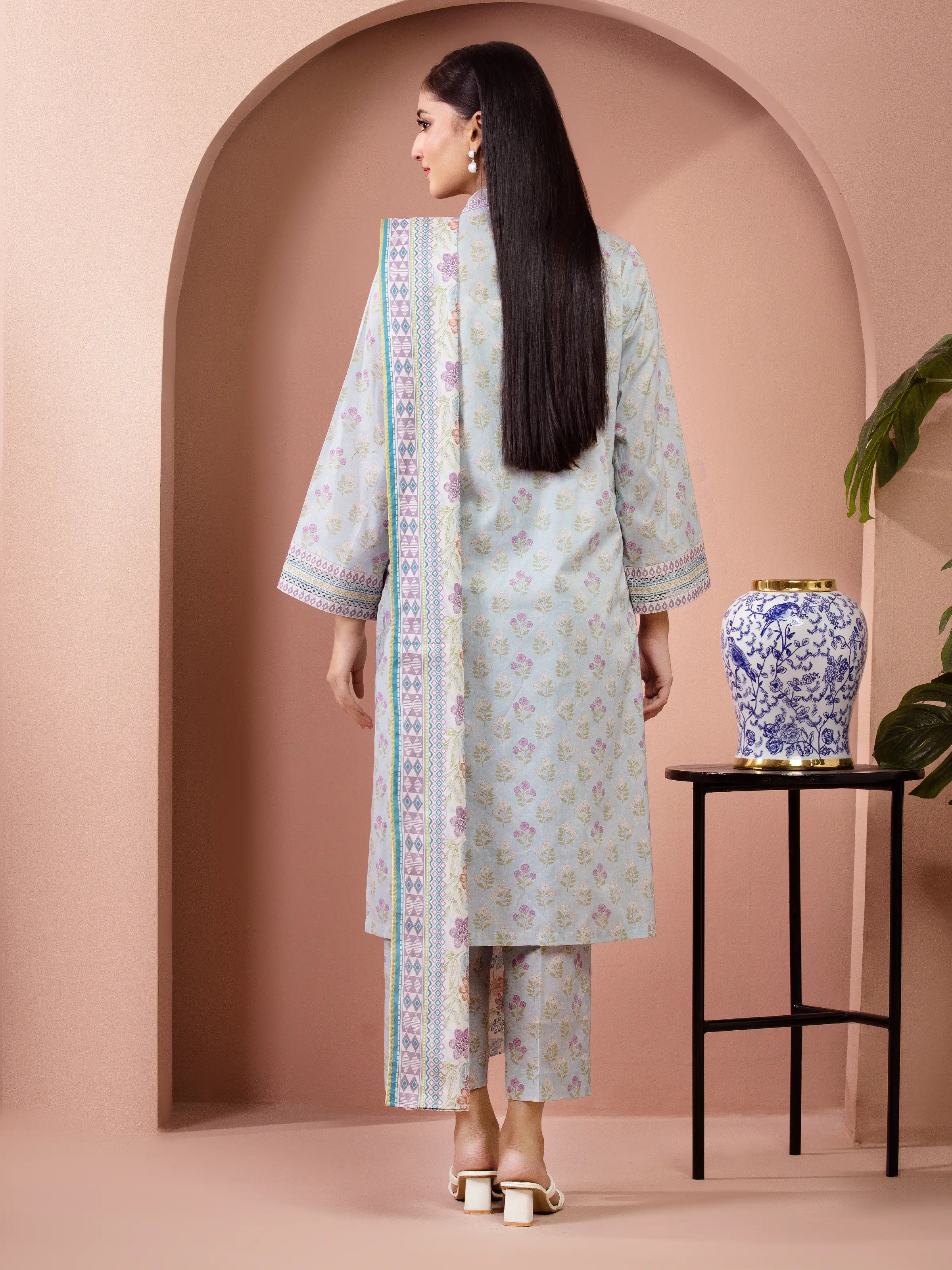 Unstitched Printed Lawn Suit - EWU5A1-35643-3P - Image 5