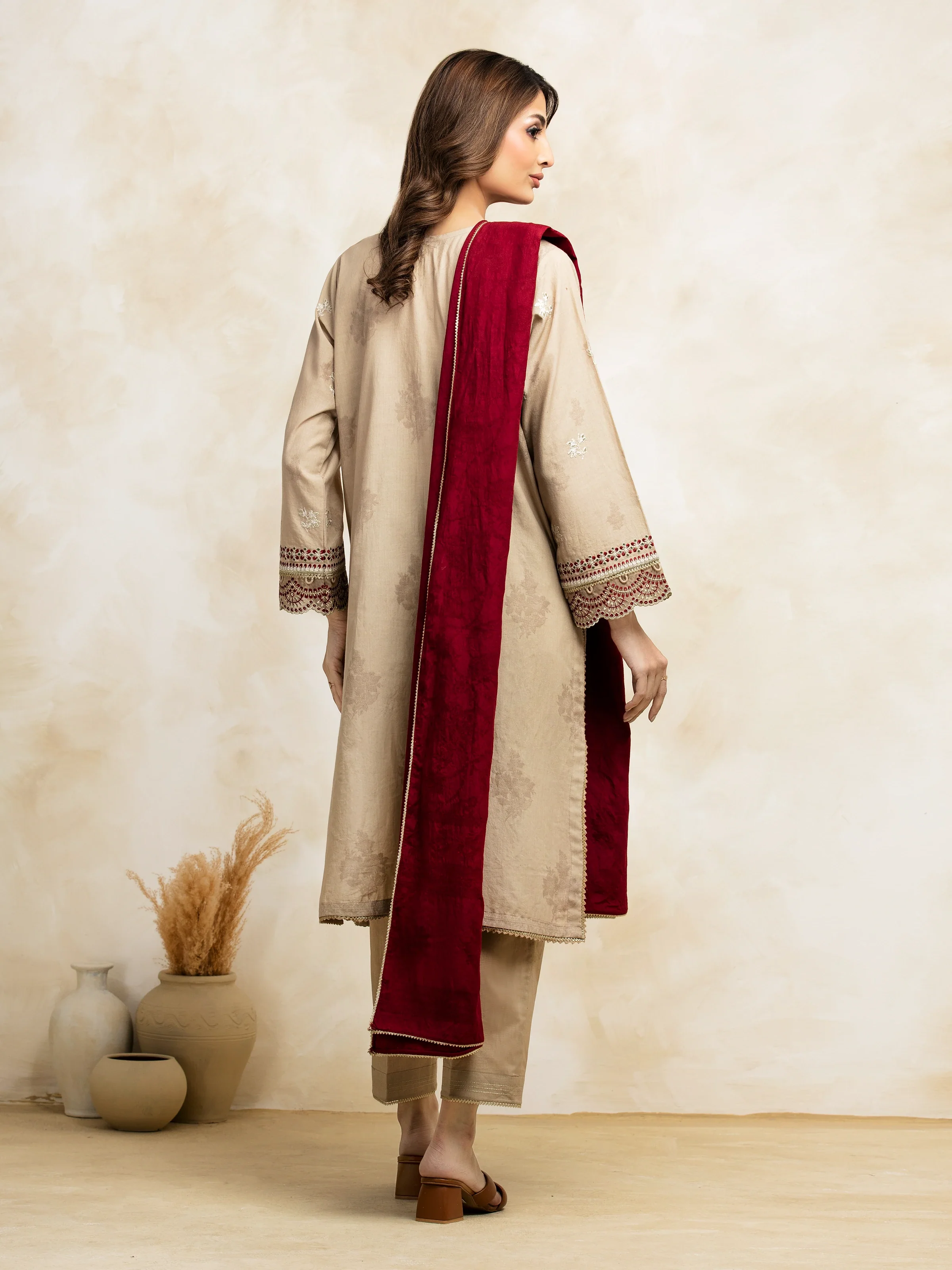 Unstitched Embroidered Jacquard Suit - EWU5V3-31153-3P - Image 2