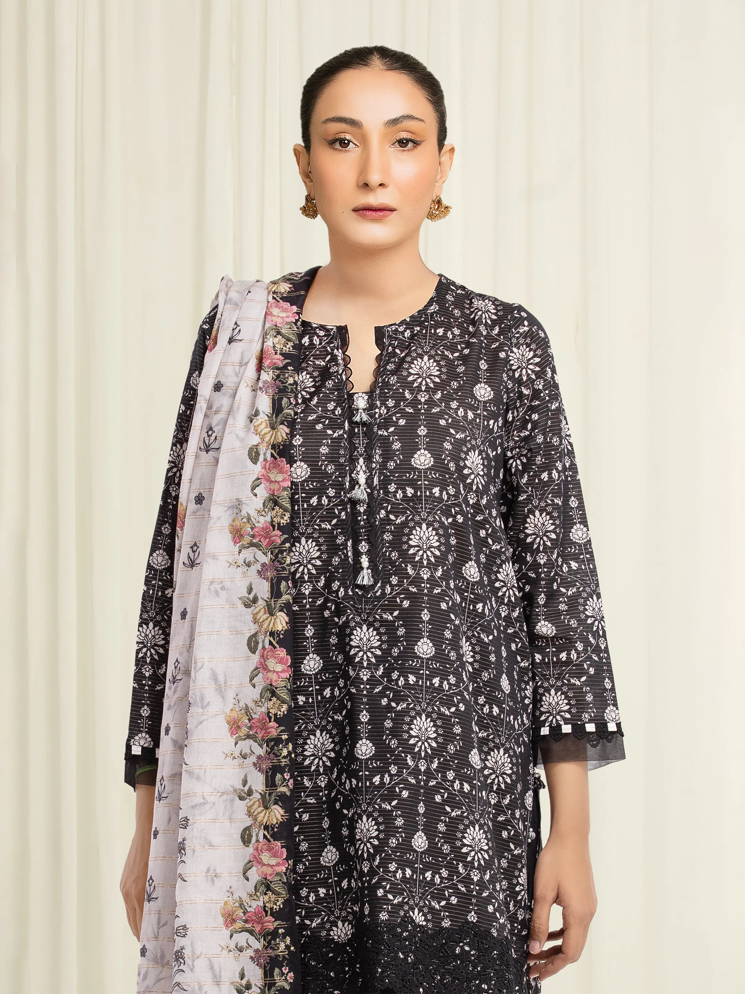 Unstitched Zari Lawn Suit - EWU6M6-048-3P - Image 2