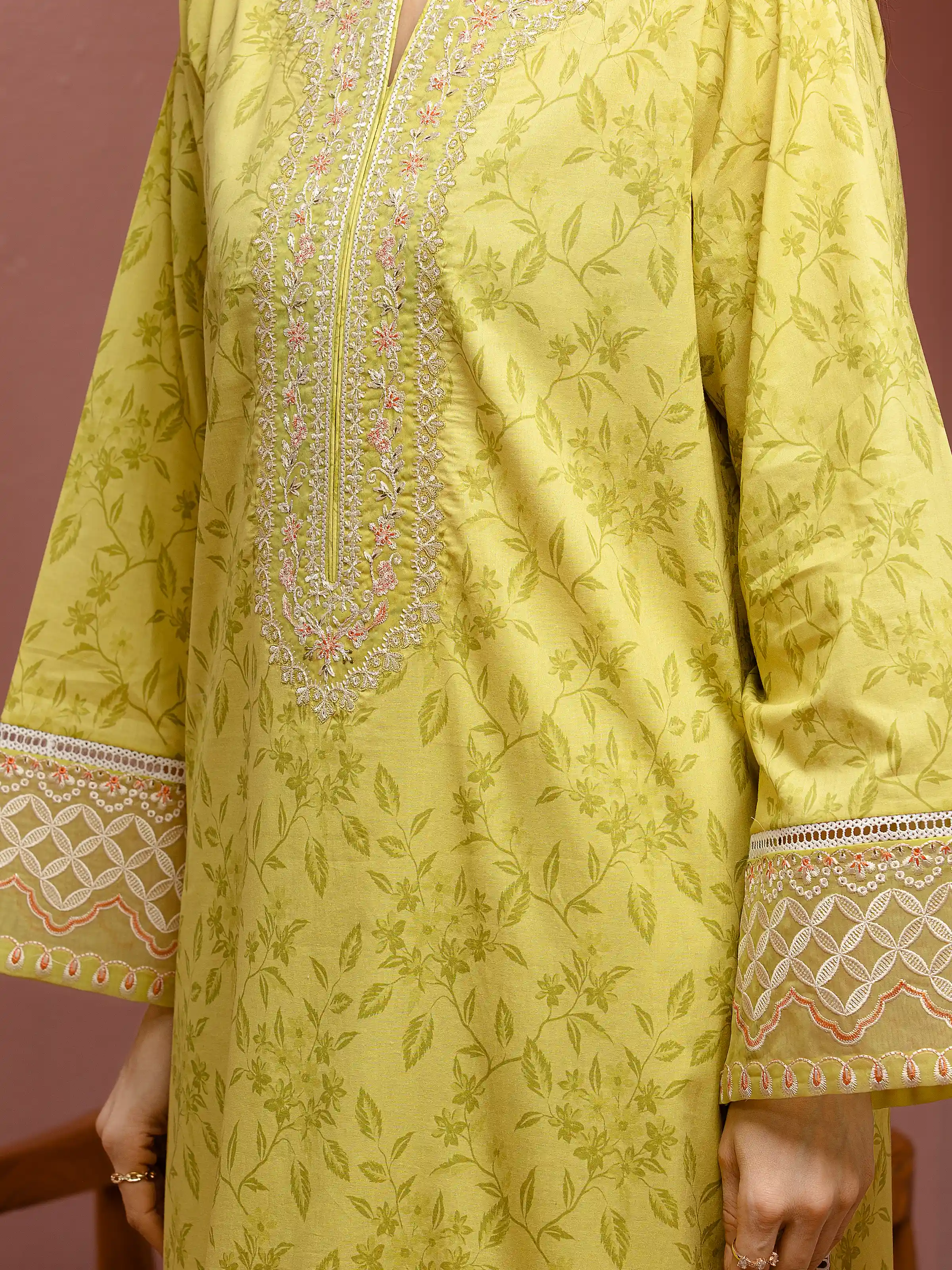 Unstitched Embroidered Cambric Suit - EWU5V2-31070-3P - Image 2