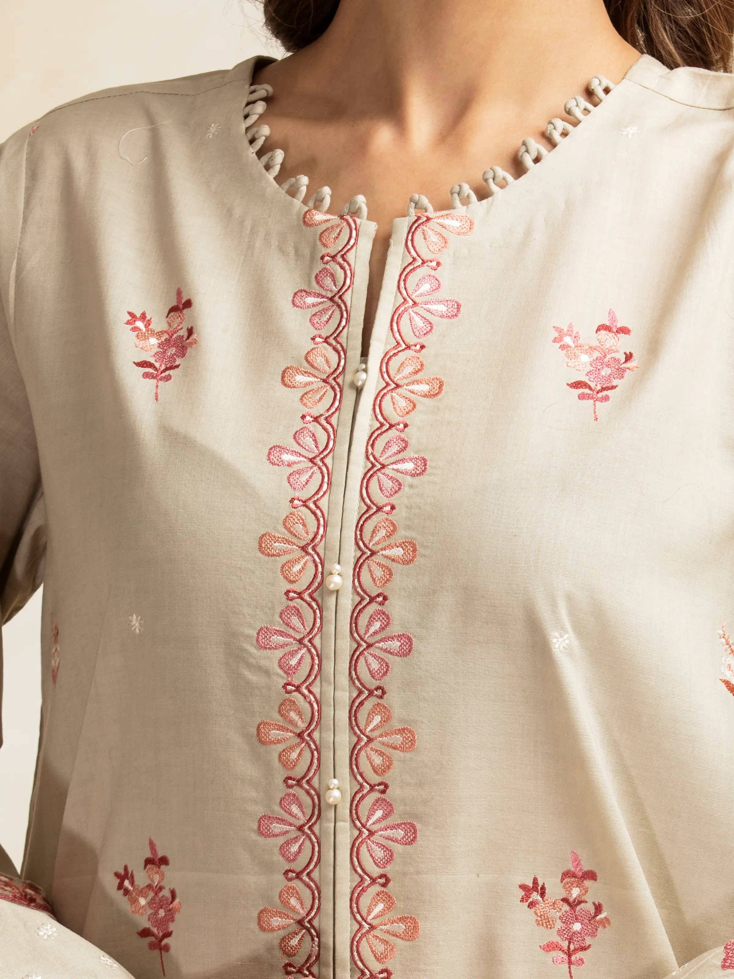 Unstitched Embroidered Cambric Shirt Dupatta - EWU5V2-31032SD - Image 4