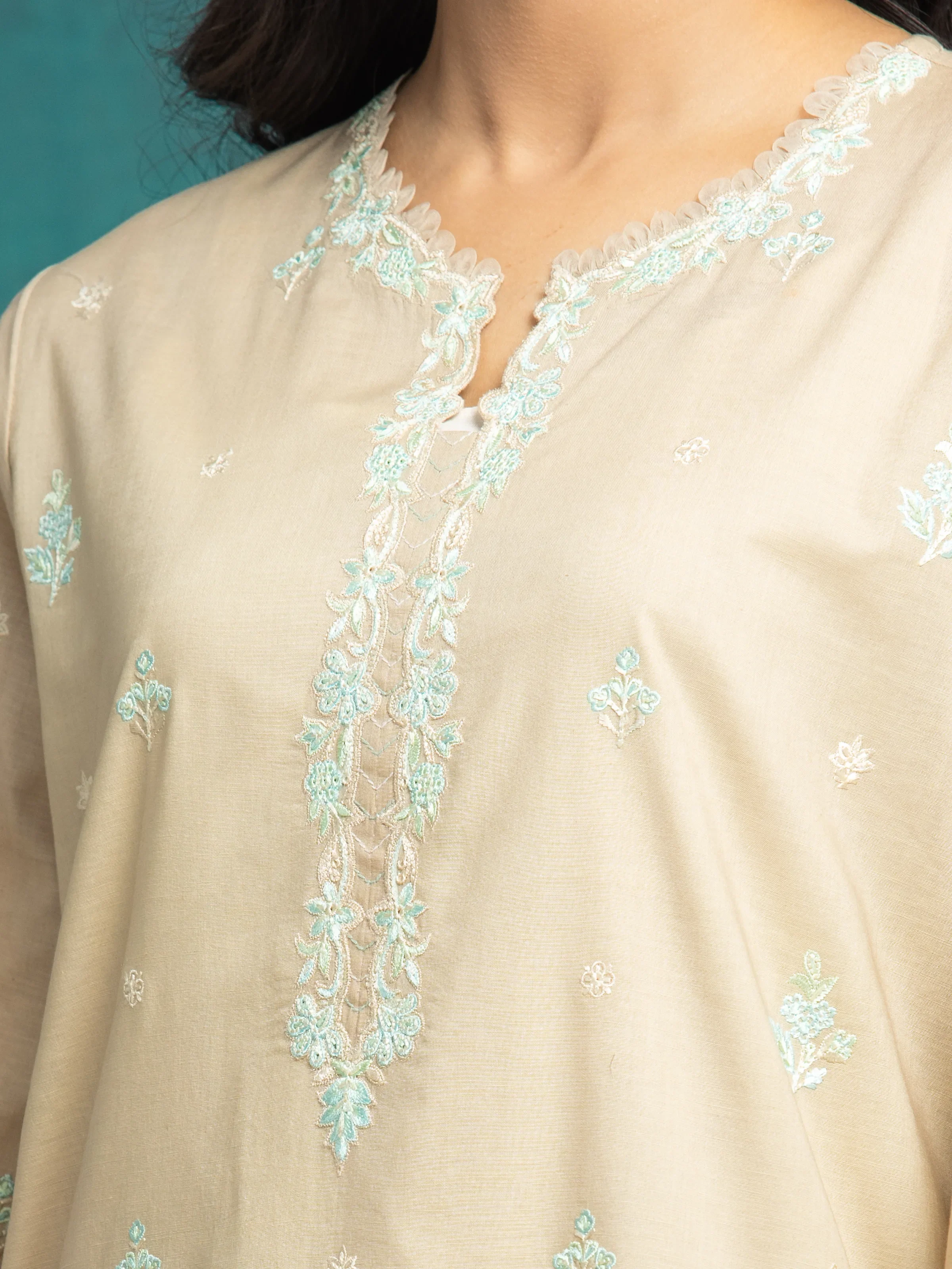 Unstitched Embroidered Cambric Suit - EWU24V2-31003-3P - Image 3