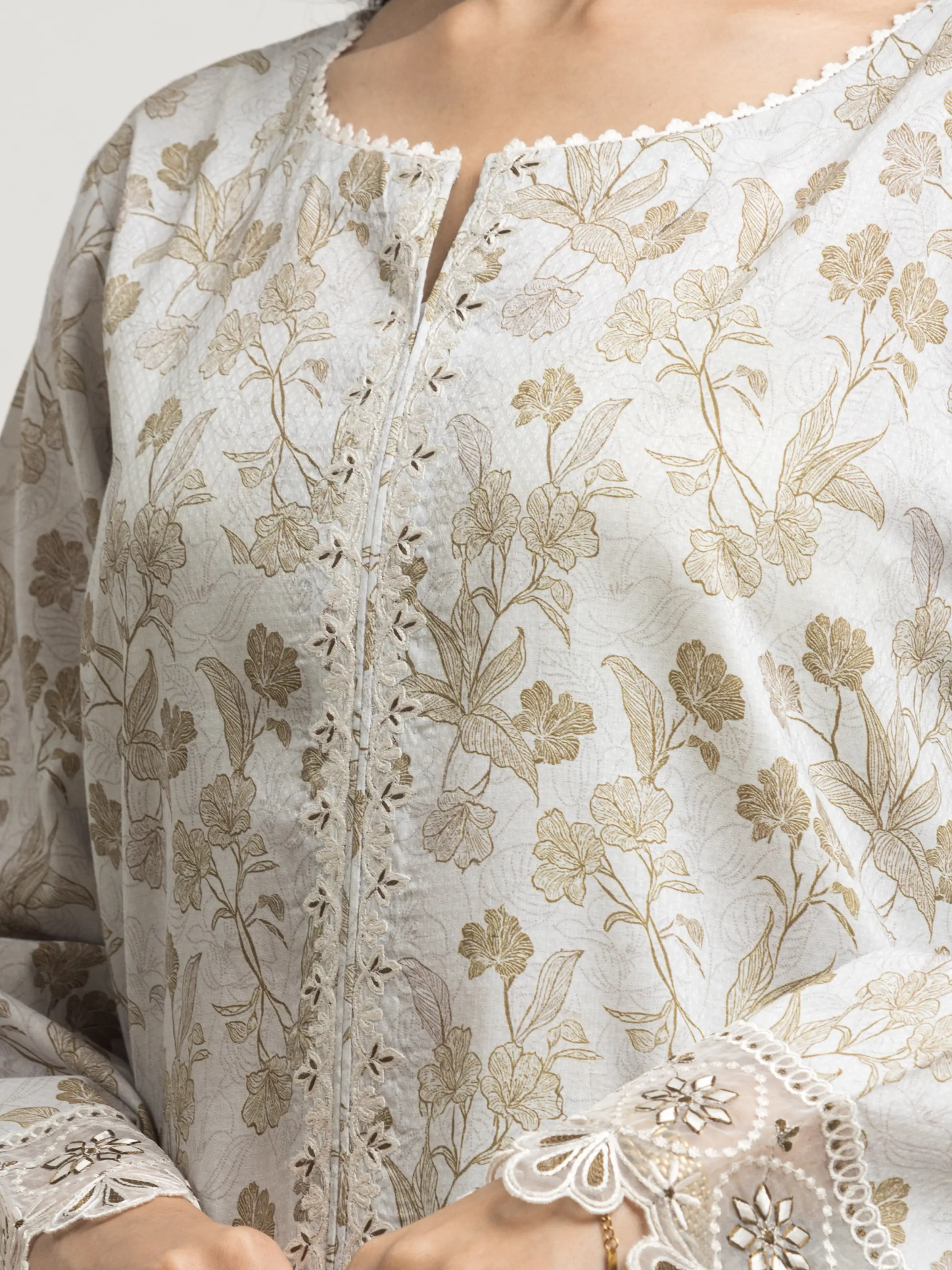 Unstitched Embroidered Dobby Suit - EWU24V7-30167-3P - Image 3